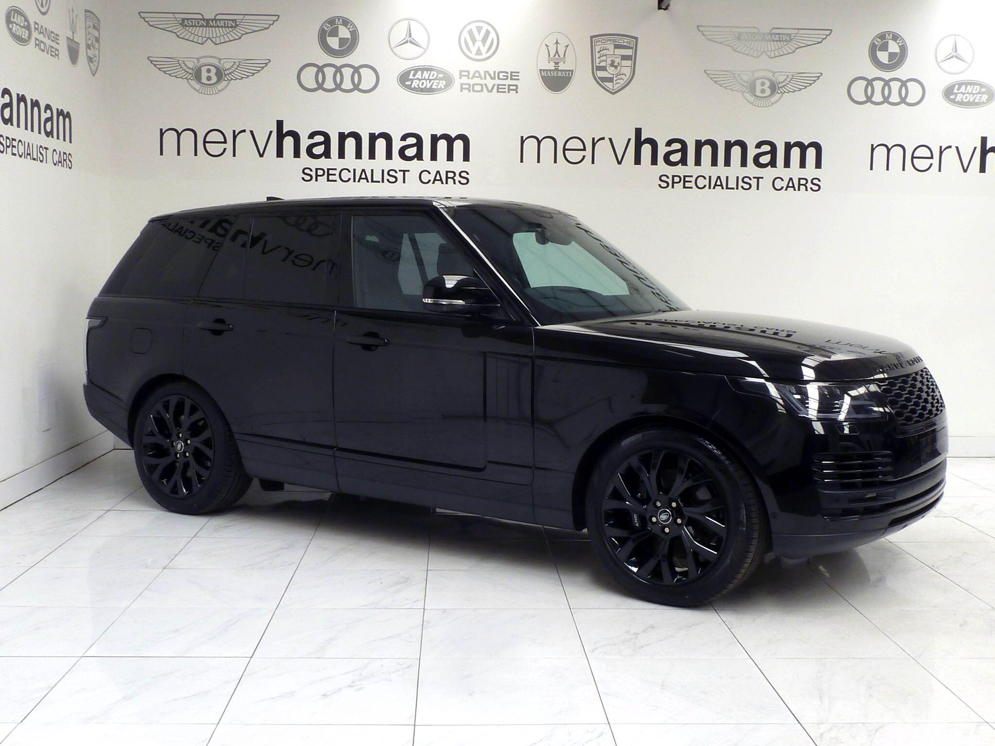 Land Rover Range Rover 2.0 P400e 12.4kWh Vogue   <br/><br/>PAN ROOF + BLACK PACK + TV