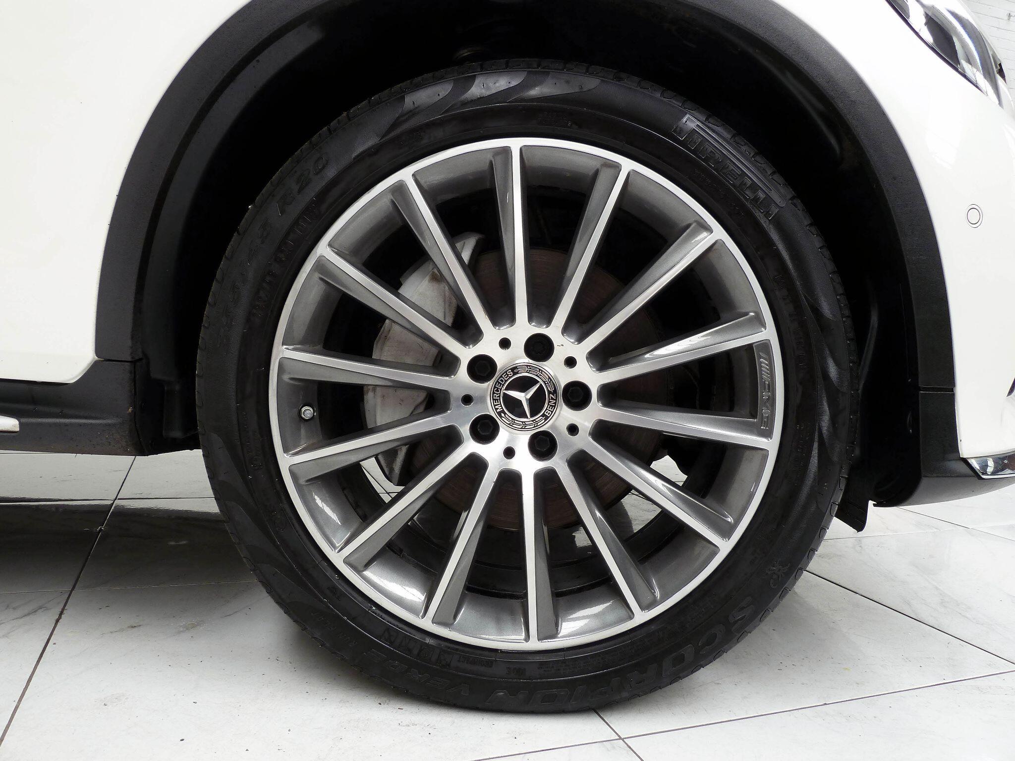 Mercedes-Benz GLC 2.0 GLC250 AMG Line (Premium Plus) +    <br/><br/>PAN ROOF + NIGHT PACKAGE