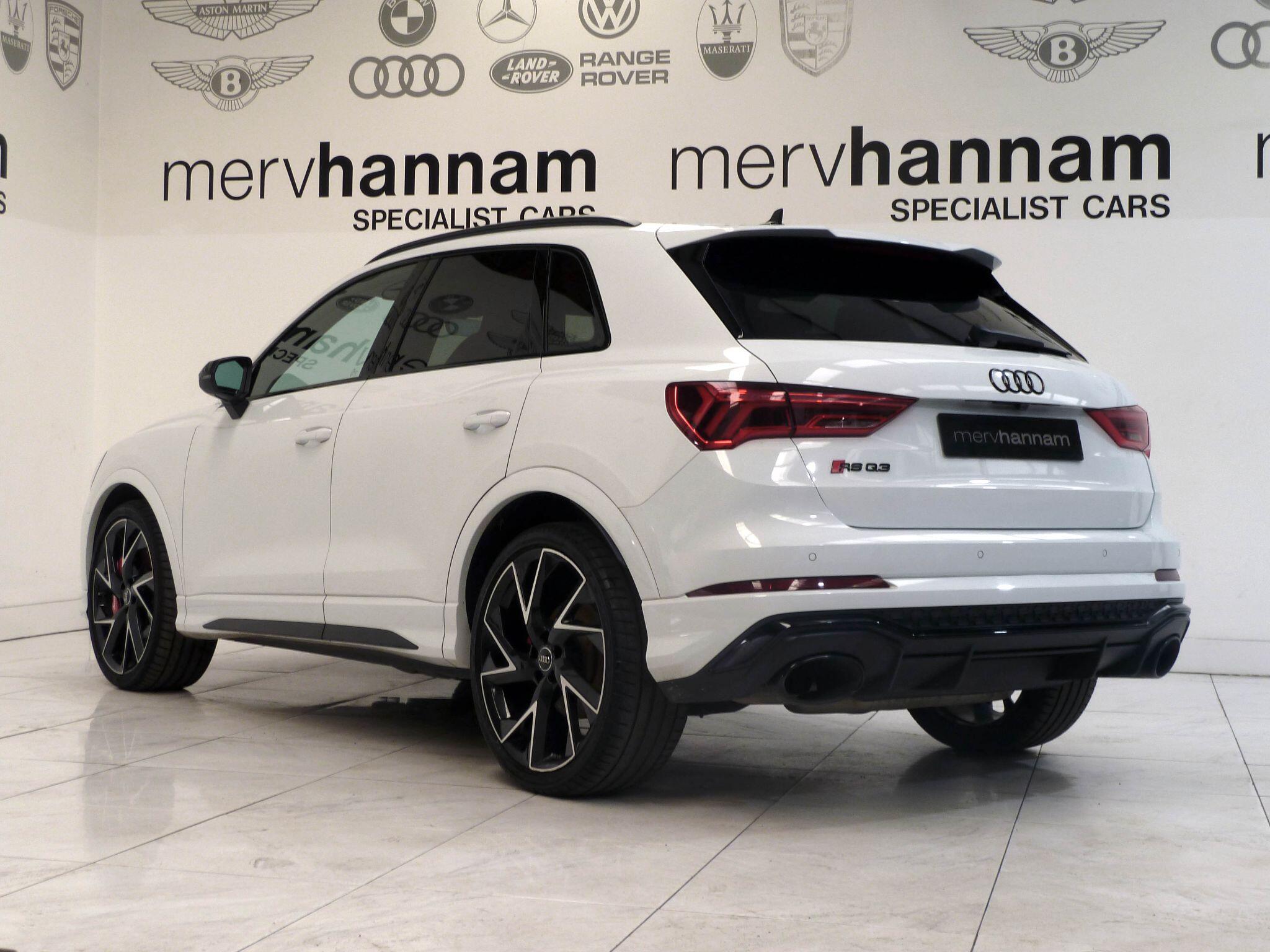 Audi RS Q3 2.5 TFSI S Tronic quattro   <br/><br/>CERAMIC BRAKES + RS SUSPENSION