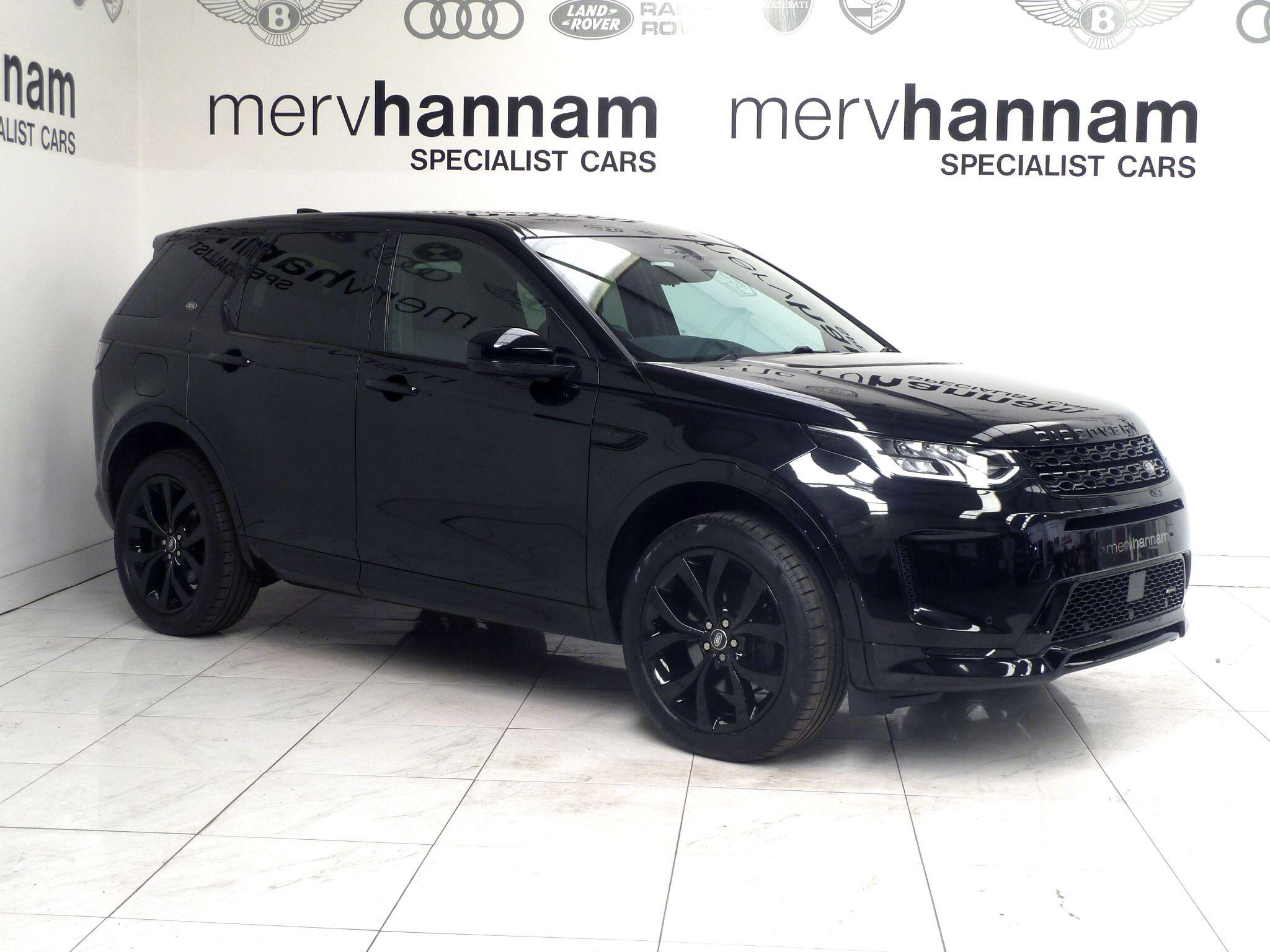 Land Rover Discovery Sport 1.5 P300e 12.2kWh Urban Edition   <br/><br/>PAN ROOF + BLACK PACK