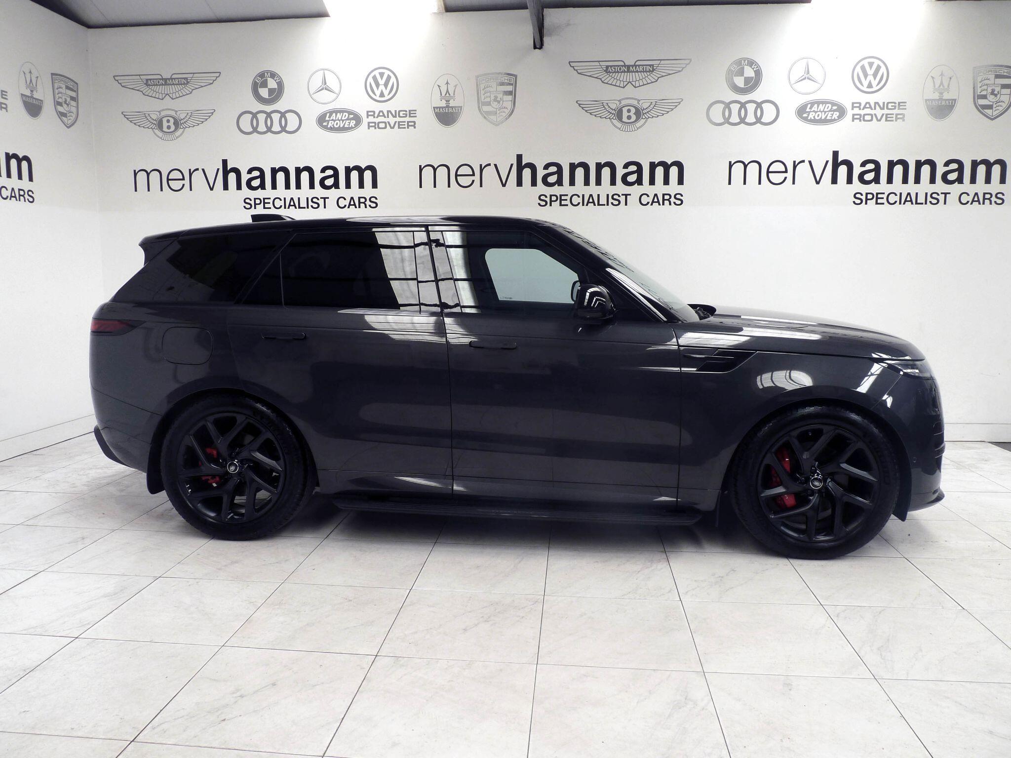 Land Rover Range Rover Sport 3.0 D250  Edition   <br/><br/>PAN ROOF + BLACK PACK + STEPS