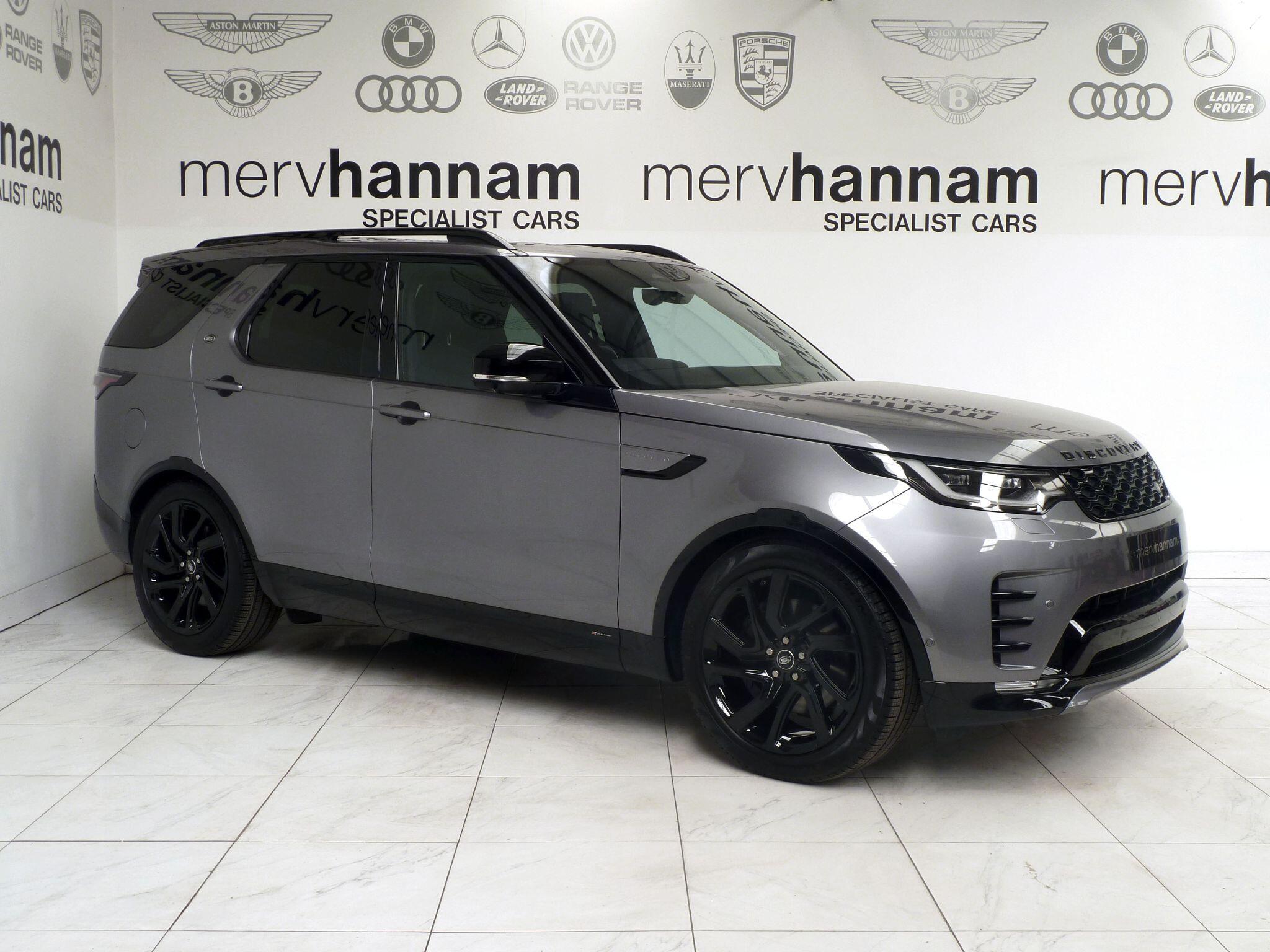 Land Rover Discovery 3.0 D250  R-Dynamic S   <br/><br/>PAN ROOF + BLACK PACK + 3D CAM