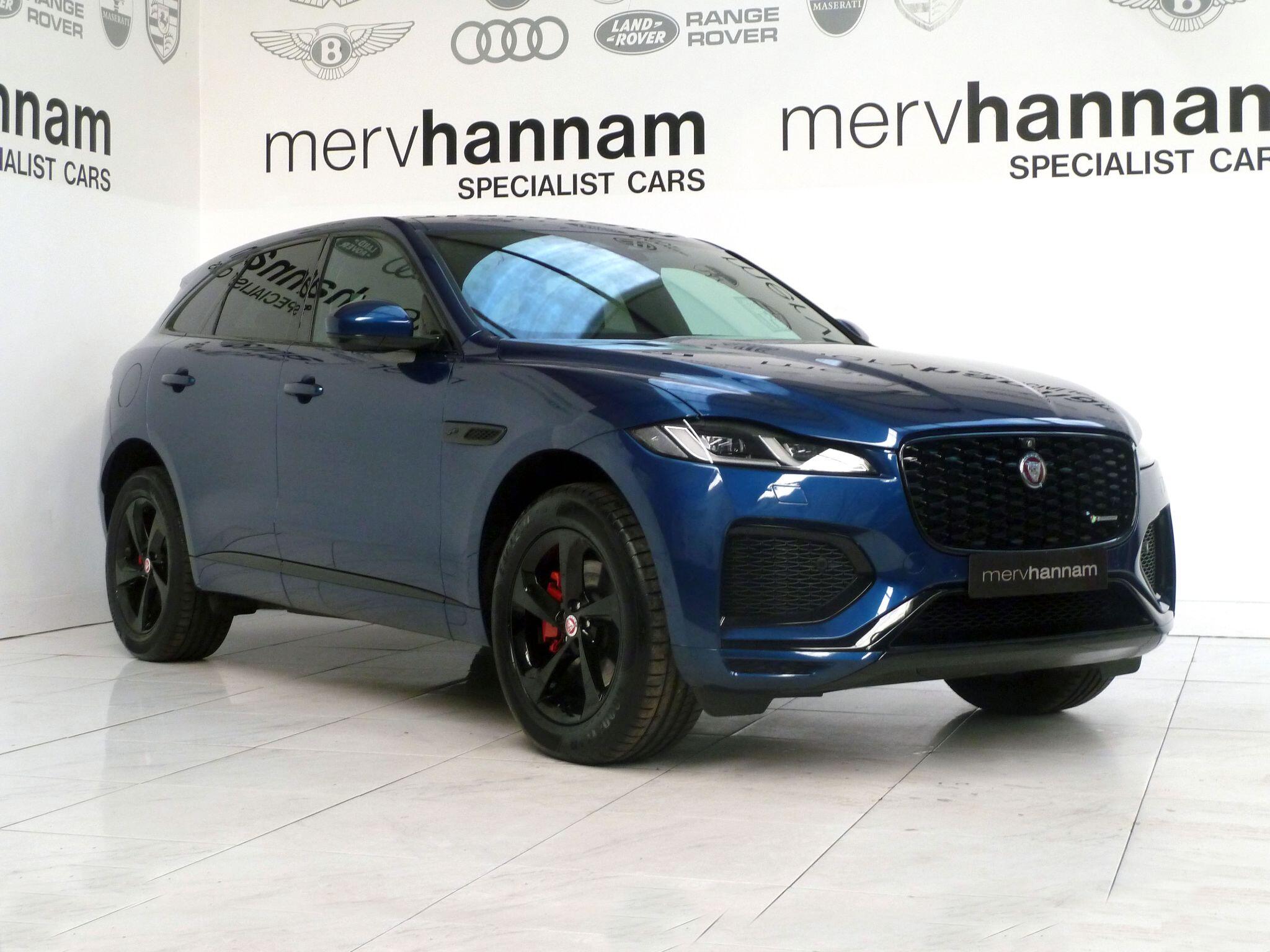 Jaguar F-PACE 2.0 D200  R-Dynamic SAWD   <br/><br/>BLACK EXTERIOR PACK + PAN ROOF