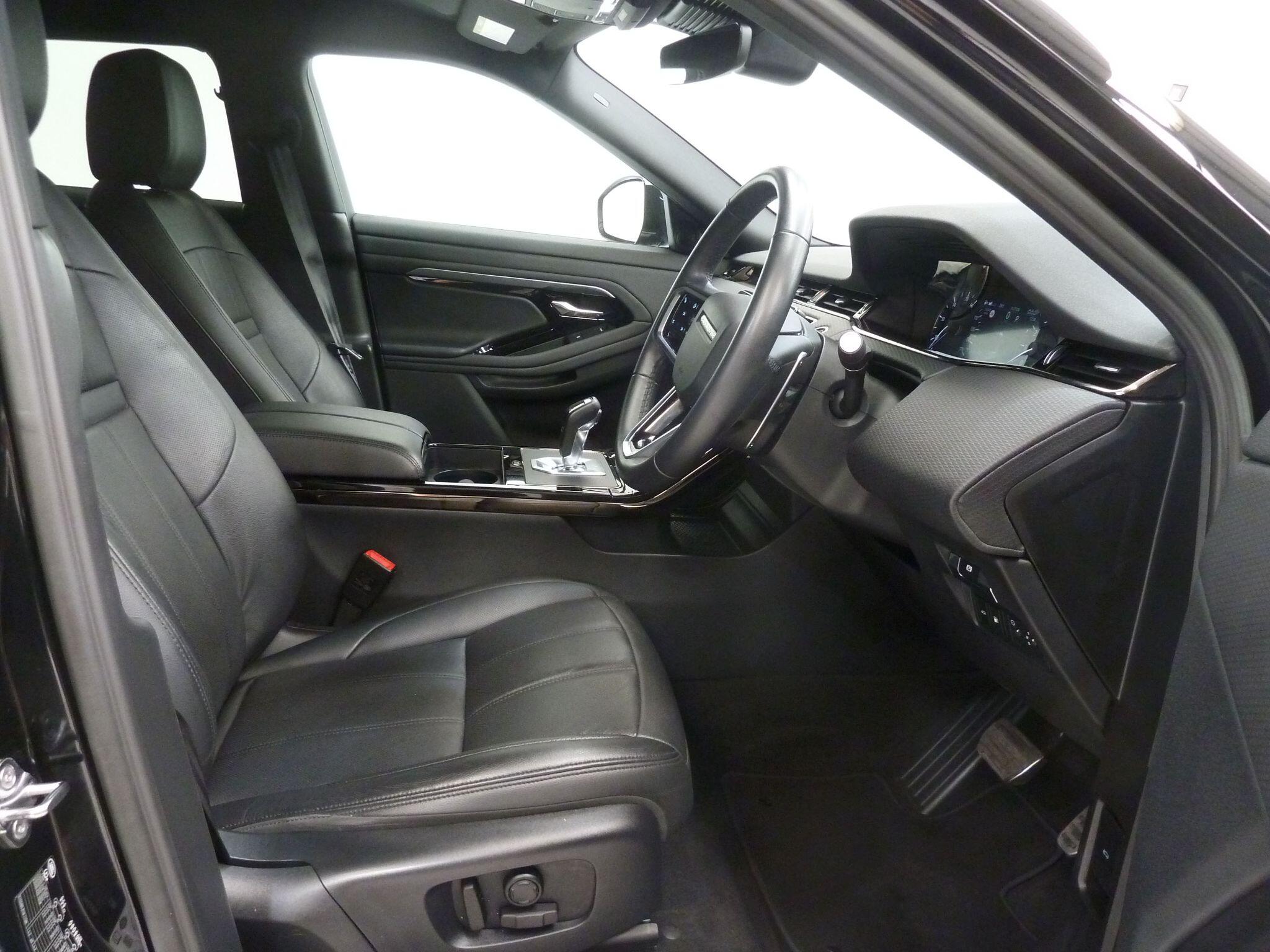Land Rover Range Rover Evoque 1.5 P300e 12.2kWh R-Dynamic S   <br/><br/>BLACK STYLING PACKAGE