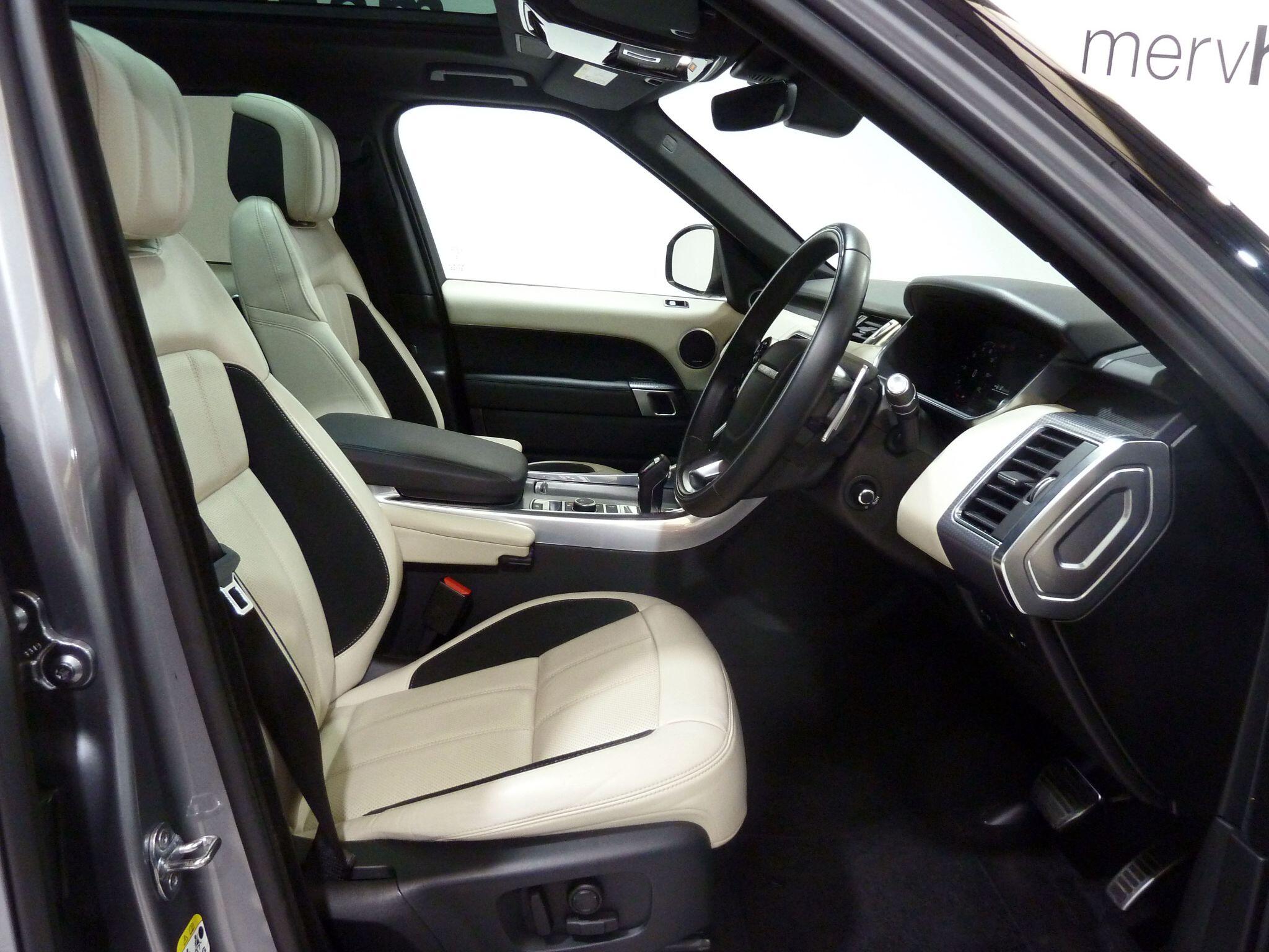 Land Rover Range Rover Sport 2.0 P400e  HSE Dynamic SUV  Petrol Plug-in Hybrid   (404 ps)<br/><br/>PAN ROOF + BLACK PACK + STEPS