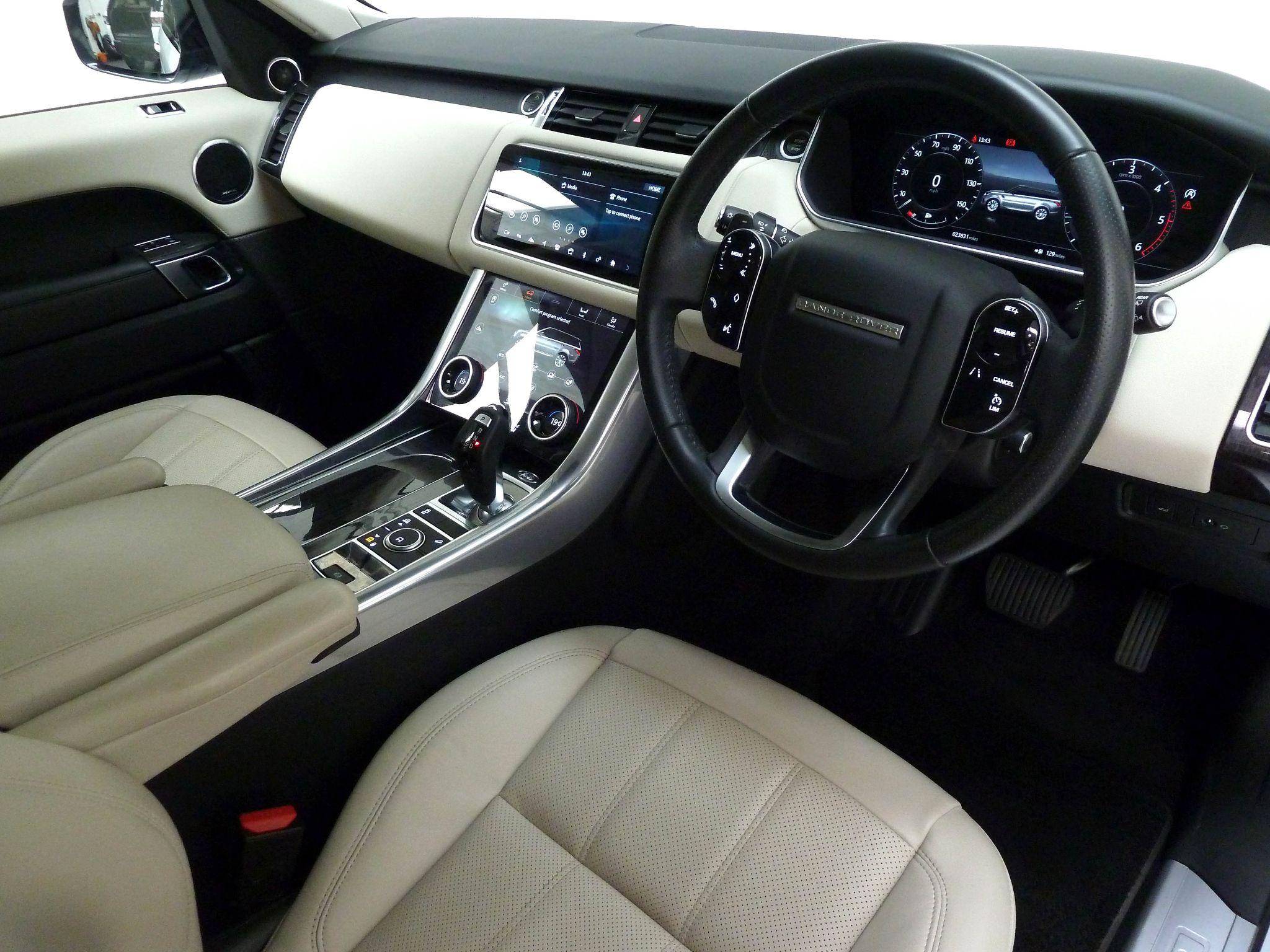 Land Rover Range Rover Sport 3.0   HSE   <br/><br/>AUTOBIOGRAPHY PACK + 7 SEATS