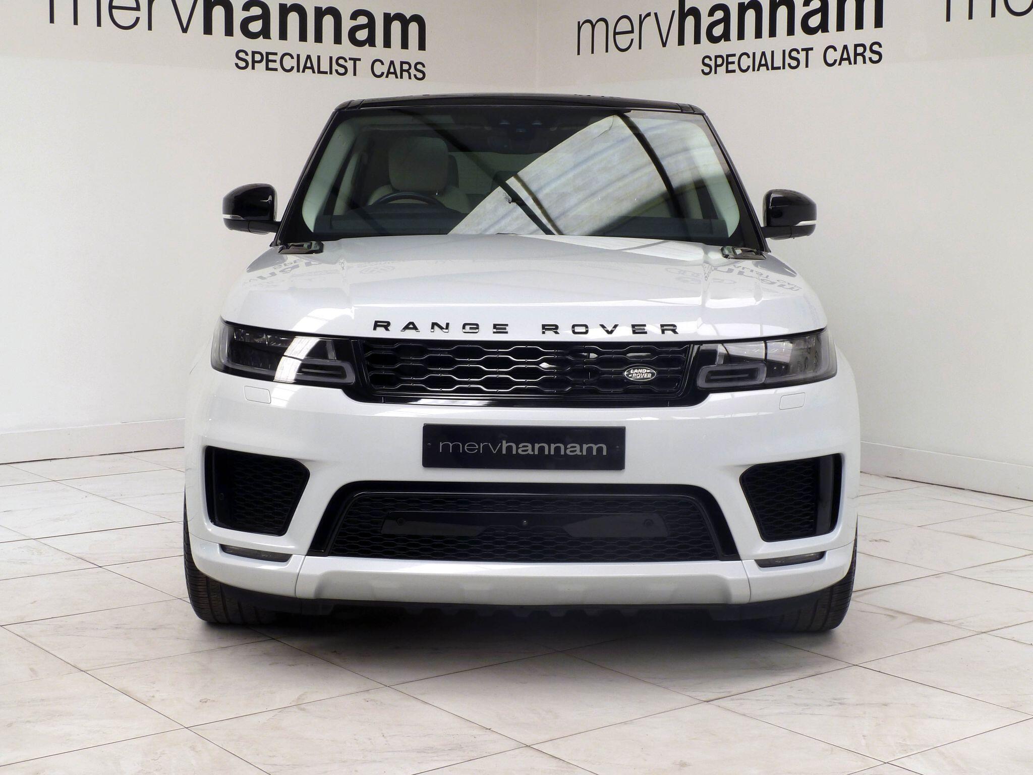 Land Rover Range Rover Sport 2.0 P400e  HSE Dynamic   <br/><br/>PAN ROOF + BLACK PACK + STEPS