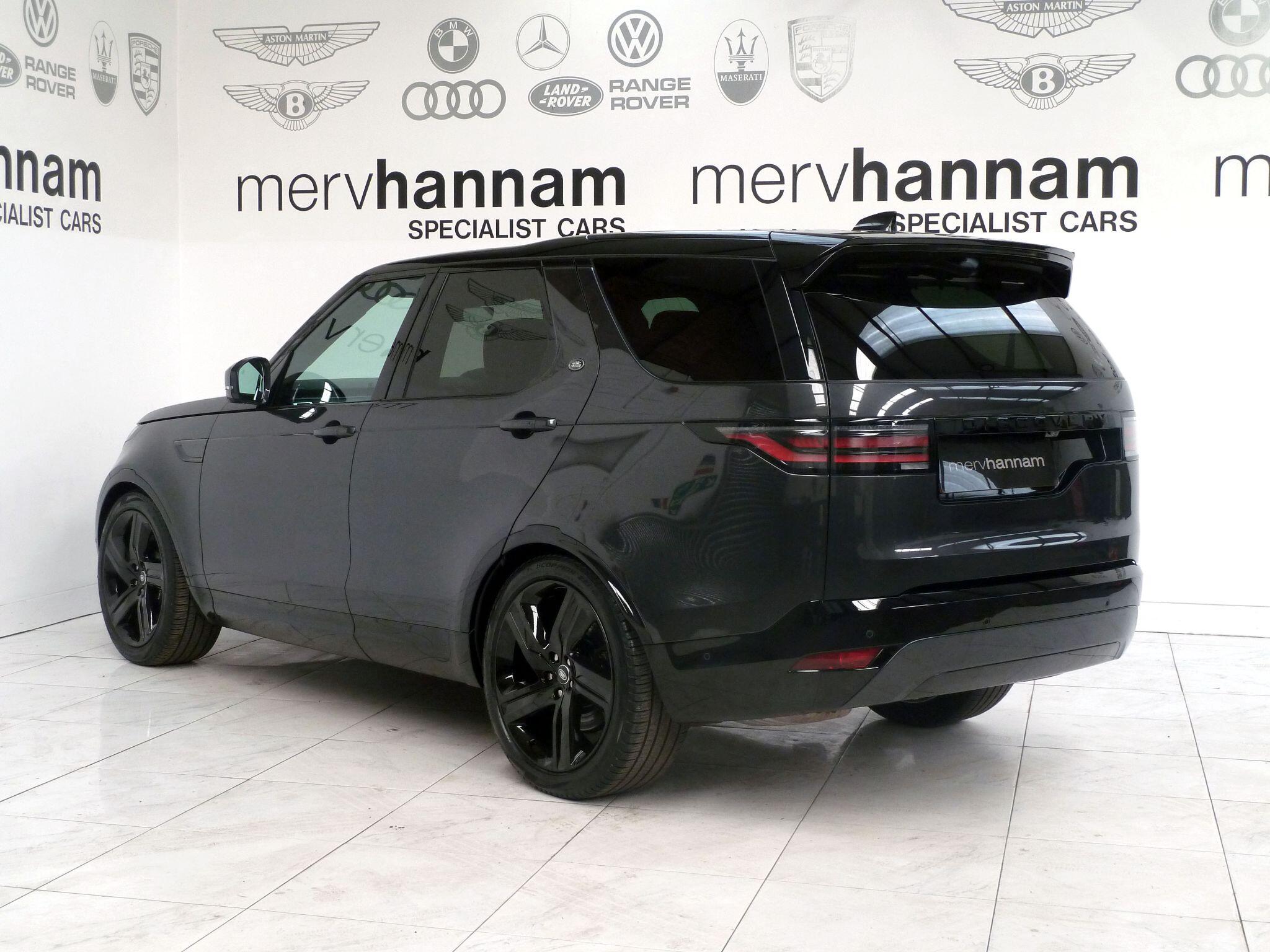 Land Rover Discovery 3.0   Metropolitan Edition   <br/><br/>PAN ROOF + BLACK PACK +HEAD UP