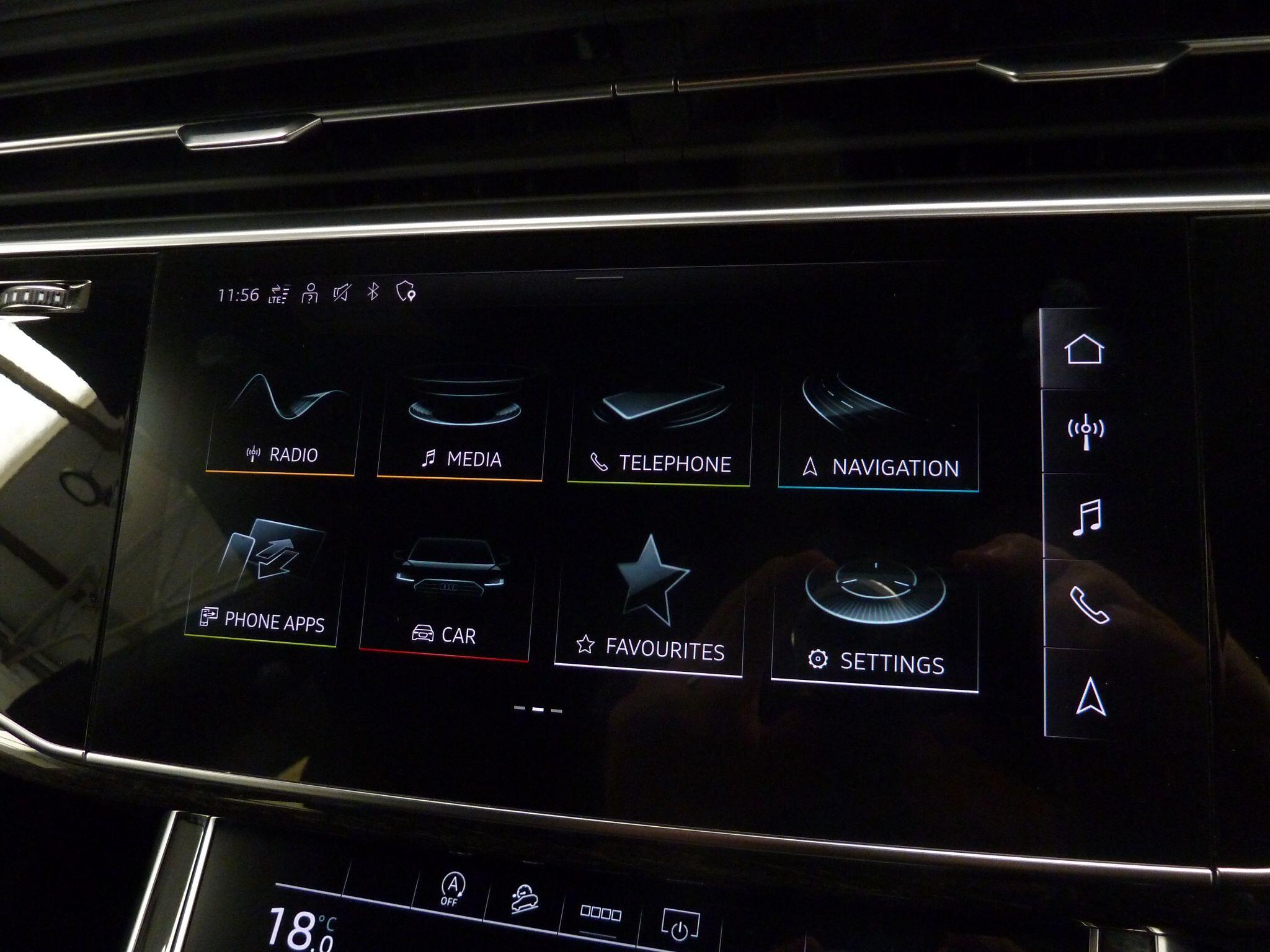 Audi Q8 3.0 TFSI V6 55 Black Edition Tiptronic quattro   <br/><br/>MAXTON BLACK EDITION