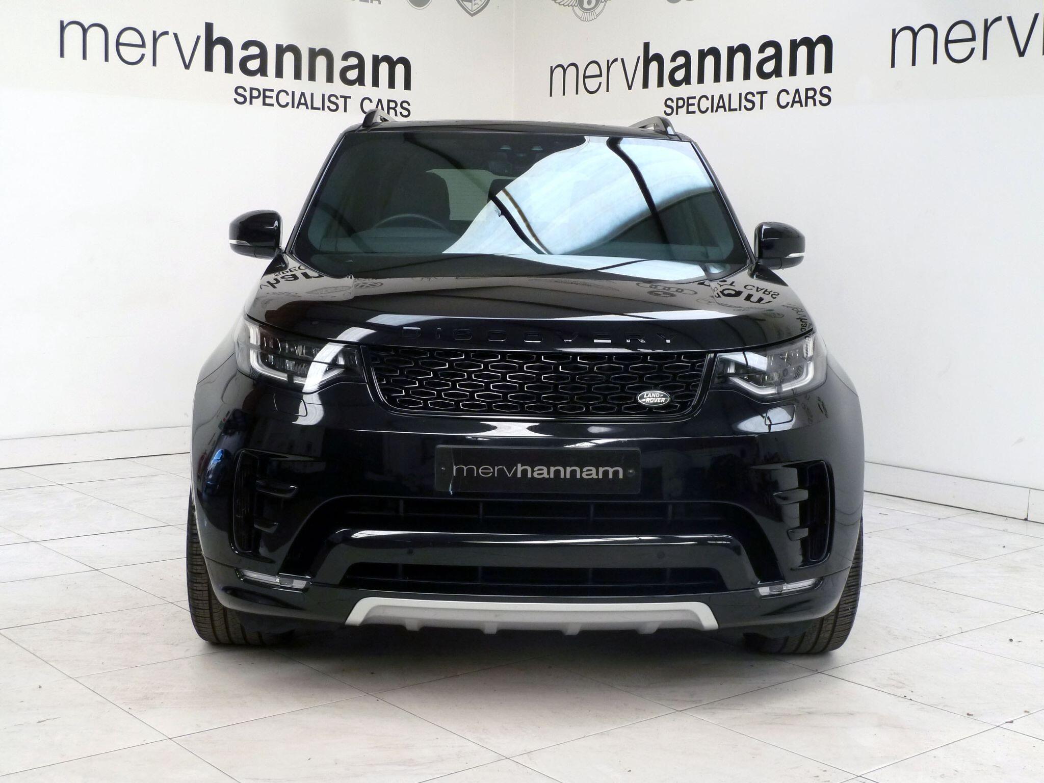 Land Rover Discovery 2.0 Si4 HSE GPF SUV  Petrol   (300 ps)<br/><br/>PAN ROOF + BLACK PACK