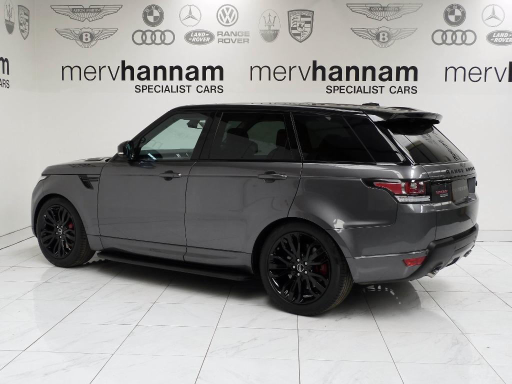 Land Rover Range Rover Sport 3.0 SD V6 HSE   <br/><br/>AUTOBIOGRAPHY DESIGN PACK