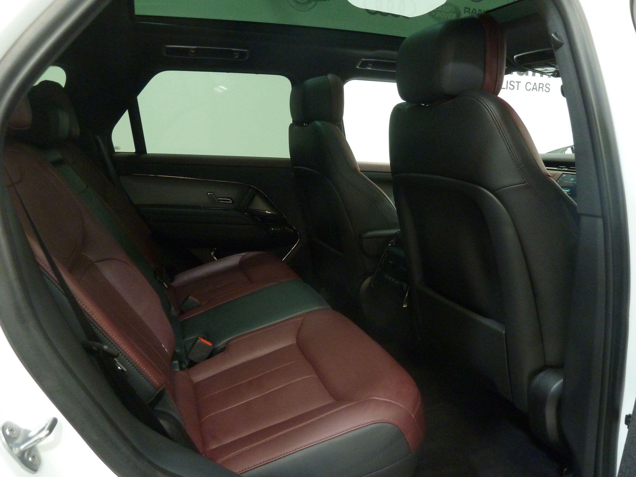 Land Rover Range Rover Sport 3.0   Dynamic SE   <br/><br/>PAN ROOF + BLACK DESIGN PACK