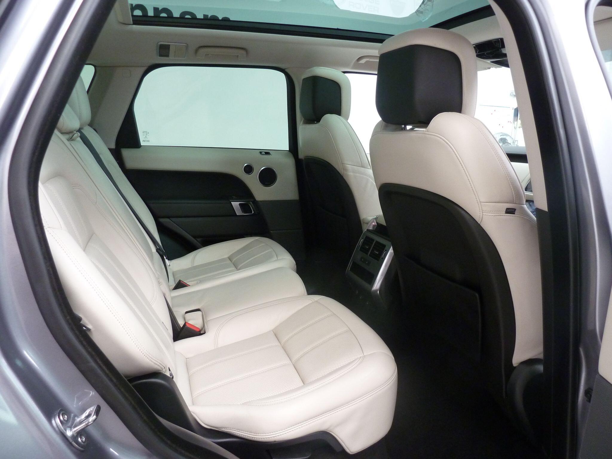 Land Rover Range Rover Sport 2.0 P400e  HSE Dynamic SUV  Petrol Plug-in Hybrid   (404 ps)<br/><br/>PAN ROOF + BLACK PACK + STEPS