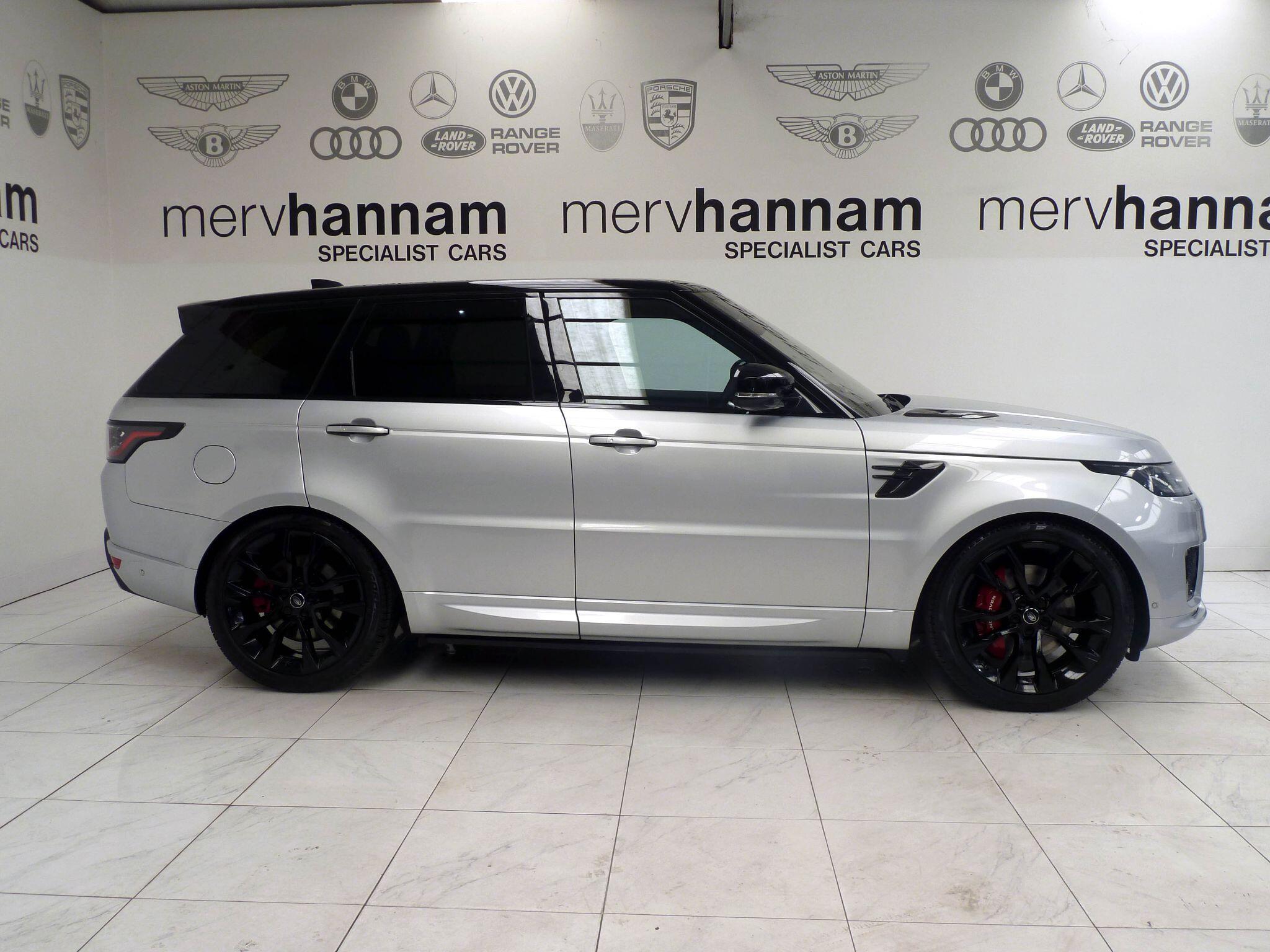 Land Rover Range Rover Sport 3.0 P400  HST SUV  Petrol   (400 ps)<br/><br/>CARBON PACK + PAN ROOF + STEPS