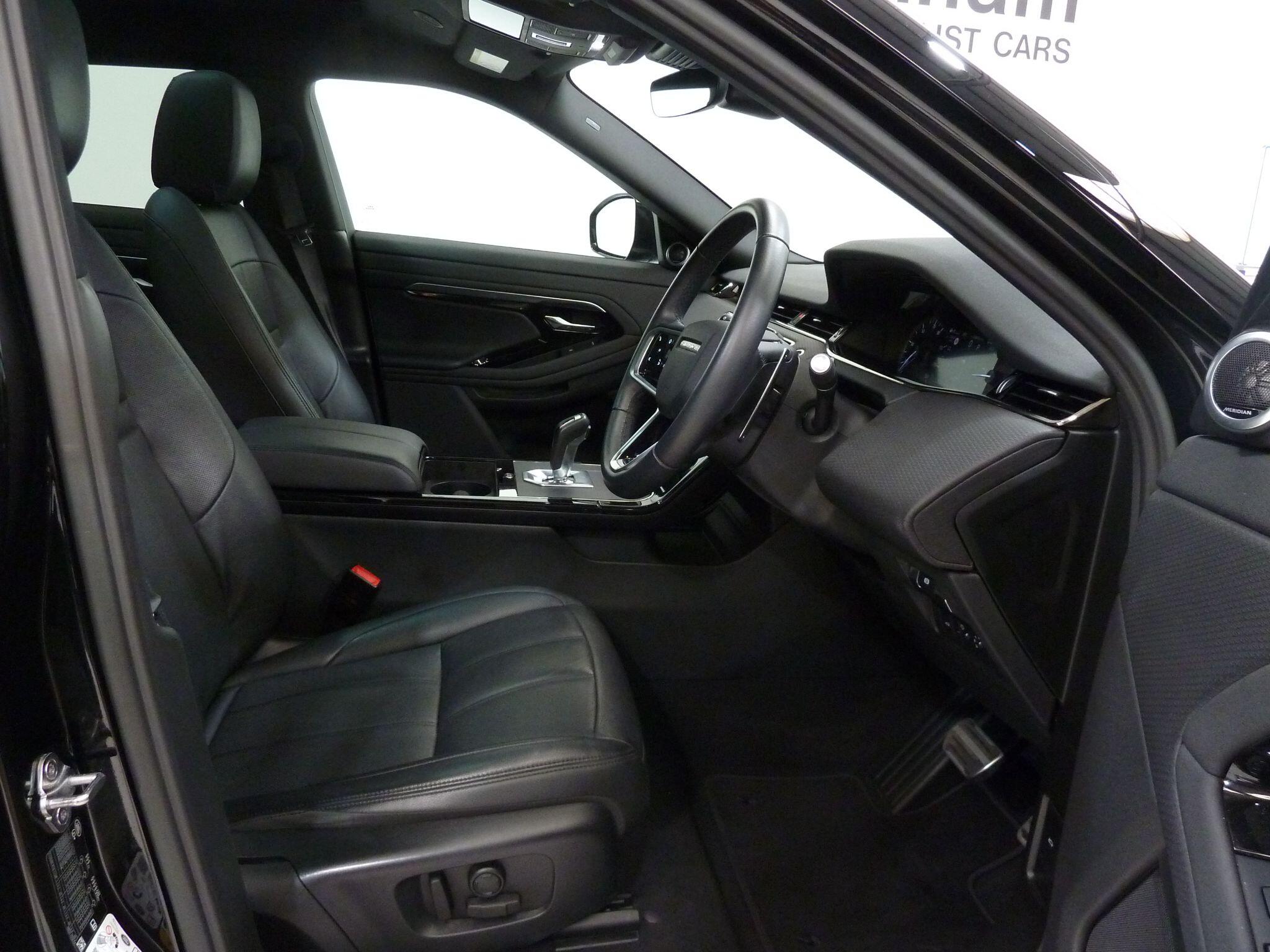 Land Rover Range Rover Evoque 2.0 D200  Edition   <br/><br/>PAN ROOF + BLACK PACK