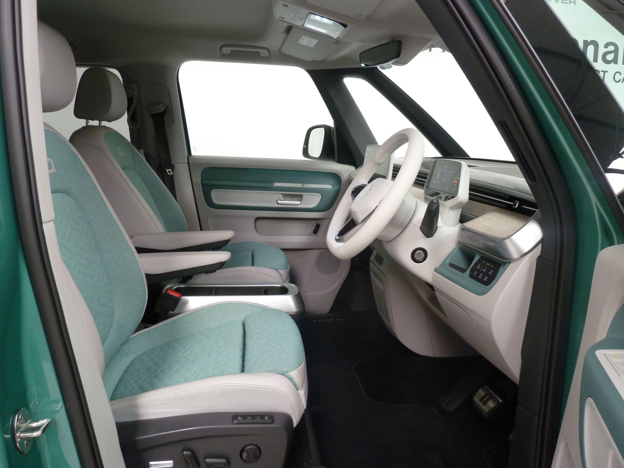 Volkswagen ID. Buzz Pro 77kWh 1ST Edition<br/><br/>MASSAGE SEATS + INFO PACK PLUS