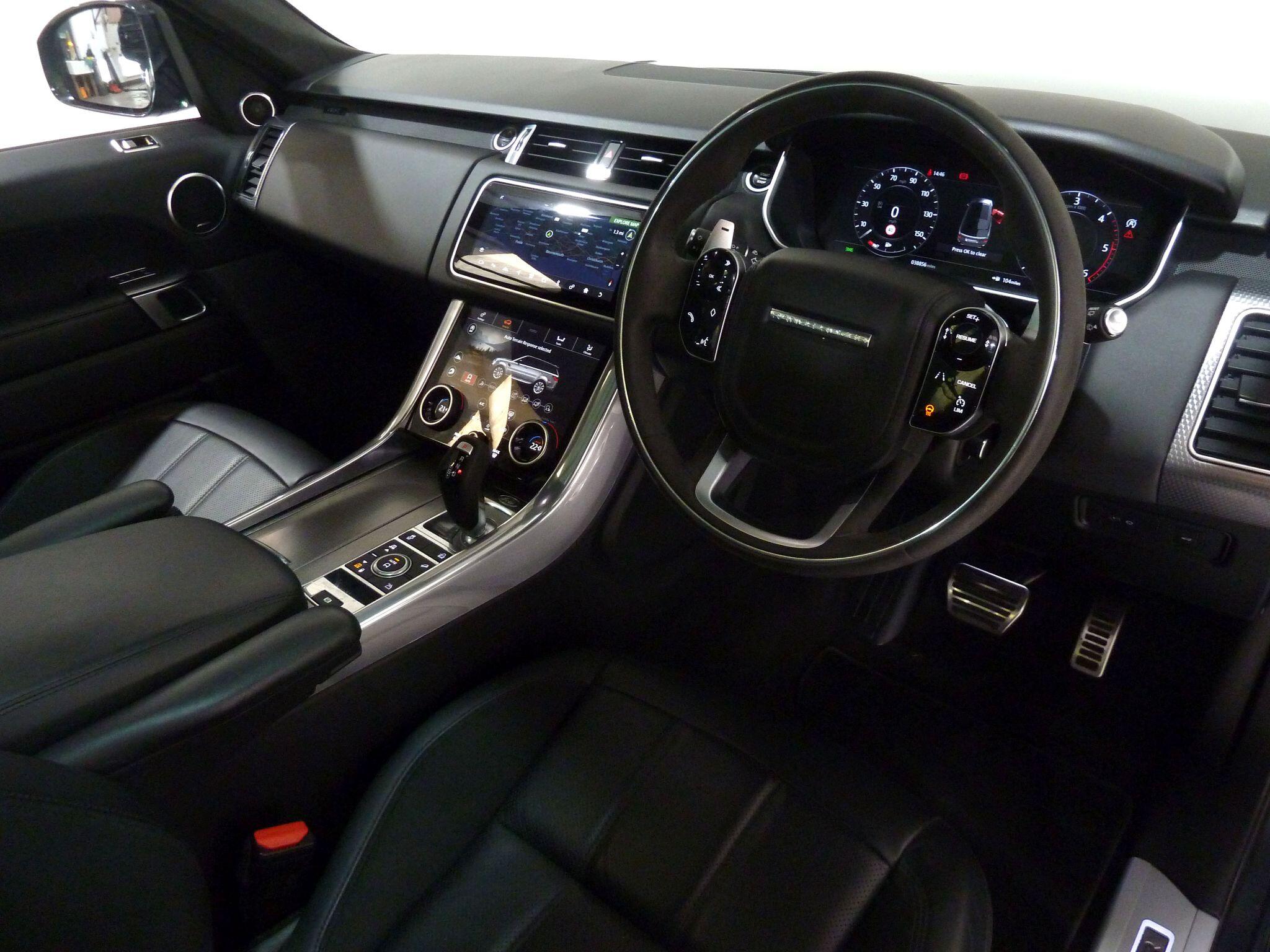 Land Rover Range Rover Sport 3.0 D350  HST SUV  Diesel   (350 ps)<br/><br/>PAN ROOF +CARBON PACK +350BHP