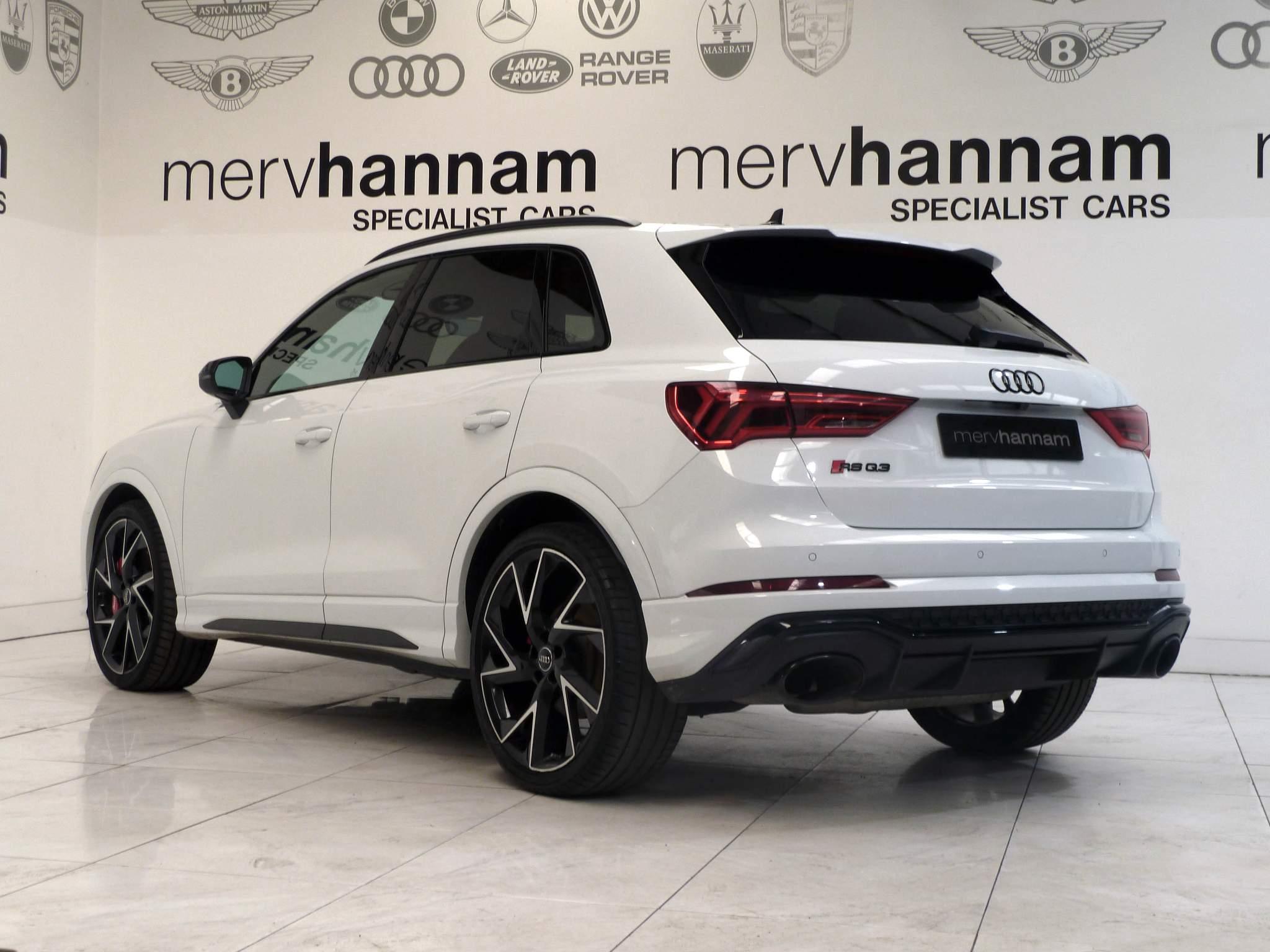 Audi RS Q3 2.5 TFSI S Tronic quattro   <br/><br/>BLACK PACK+CERAMIC BRAKES+B&O