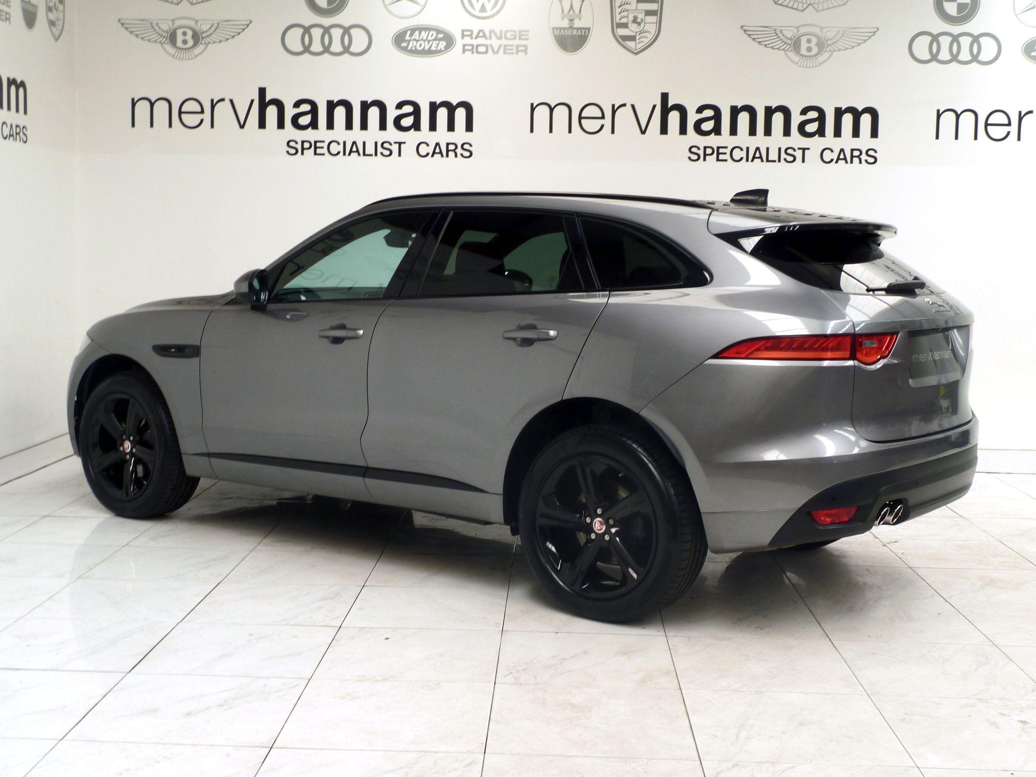 Jaguar F-PACE 2.0 D180 Chequered FlagAWD   <br/><br/>PAN ROOF + BLACK DESIGN PACK