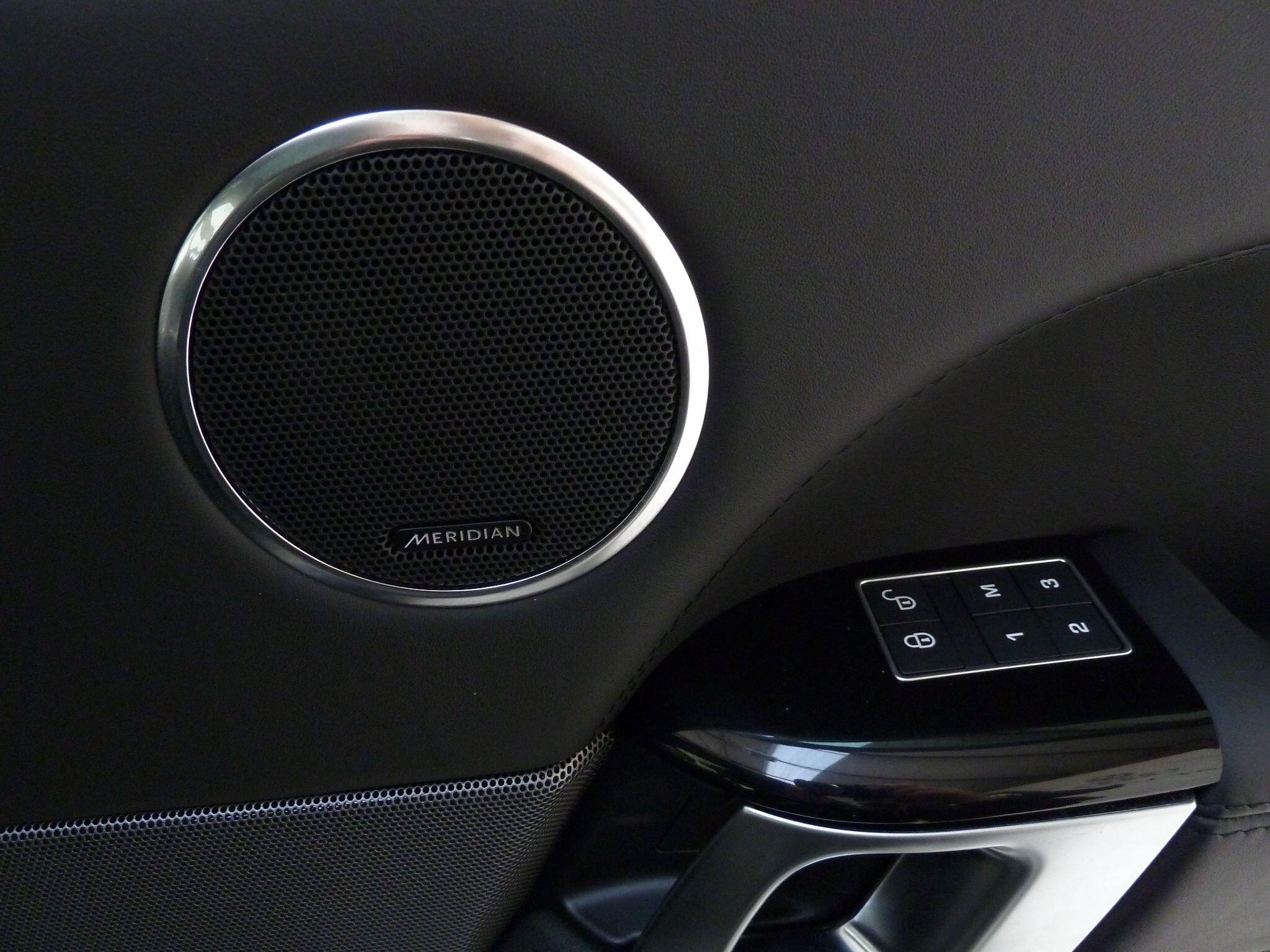 Land Rover Range Rover Sport 2.0 P400e  Autobiography Dynamic   <br/><br/>PAN ROOF + BLACK PACK + STEPS