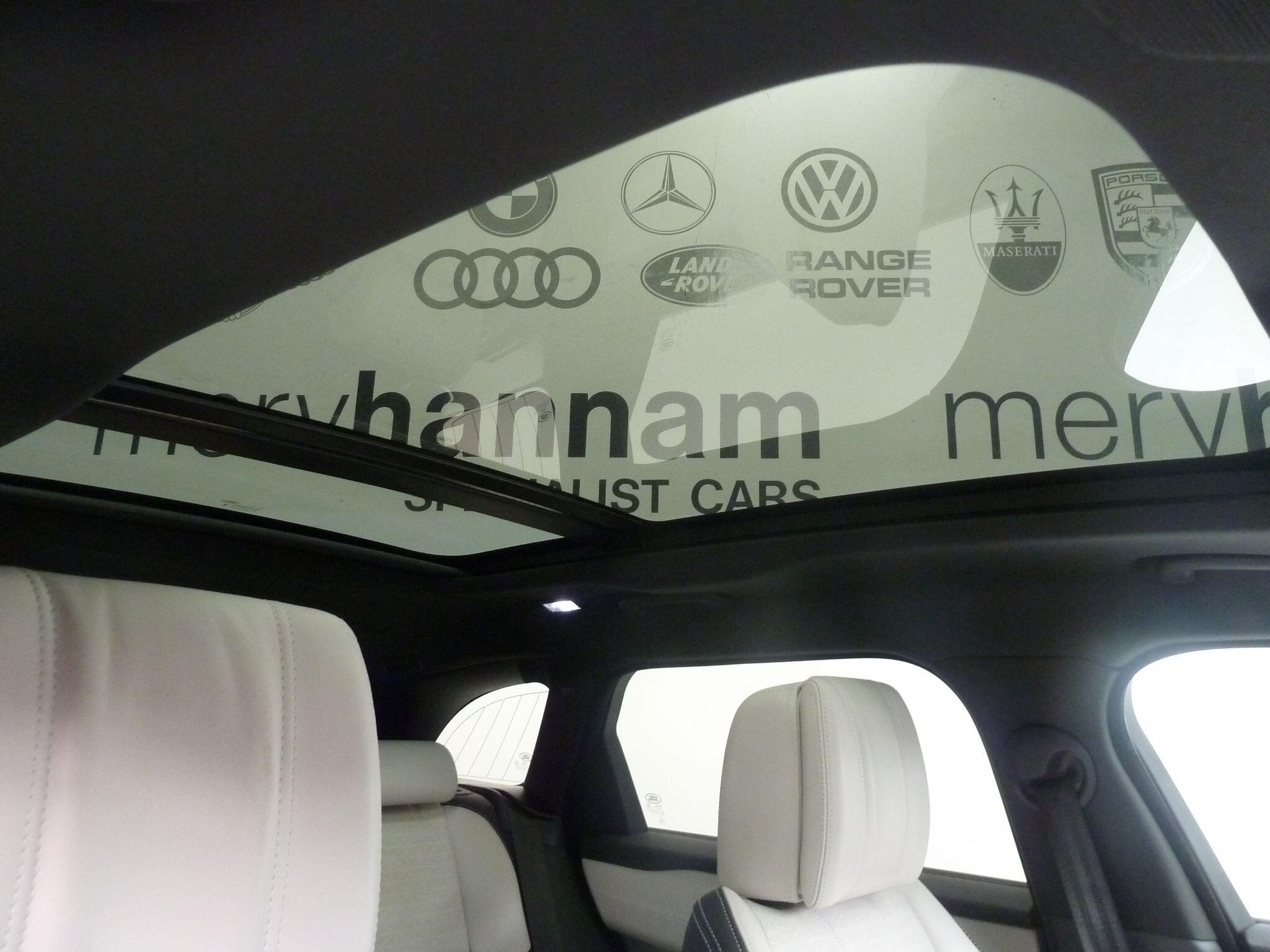 Land Rover Range Rover Velar 2.0 P400e 17.1kWh R-Dynamic HSE   <br/><br/>SLIDING PAN ROOF + BLACK PACK