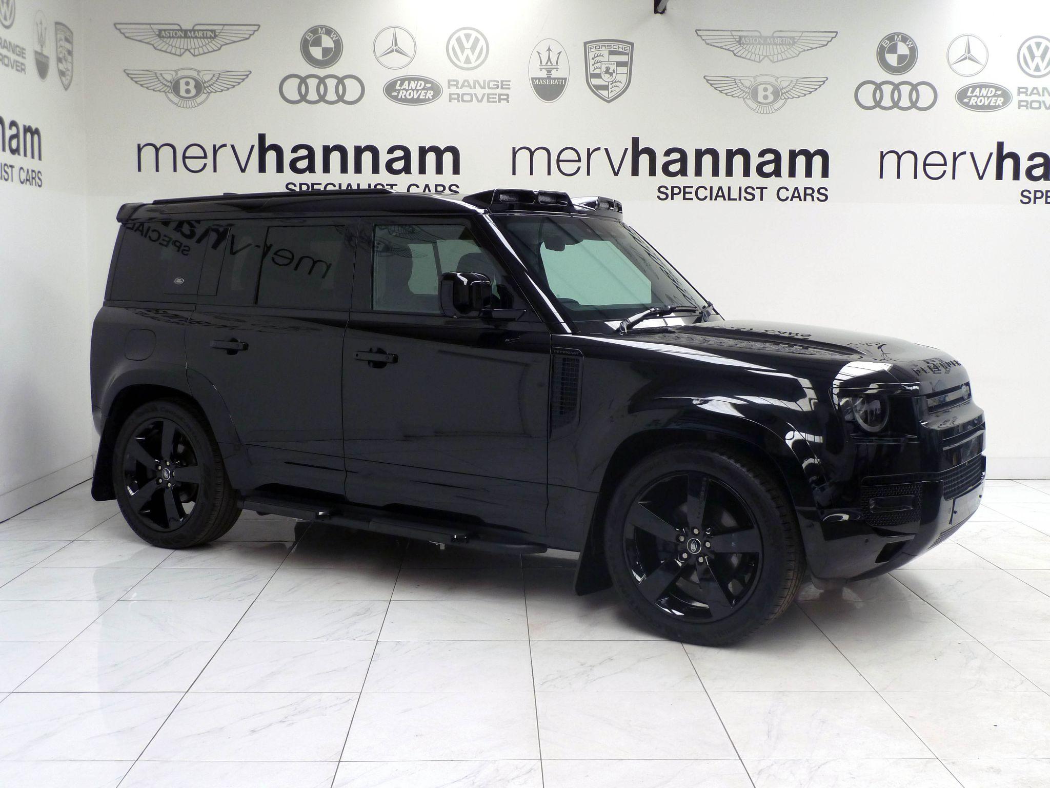 Land Rover Defender 110 2.0 P400e 15.4kWh XS Edition   <br/><br/>BLACK EXTERIOR DESIGN PACK
