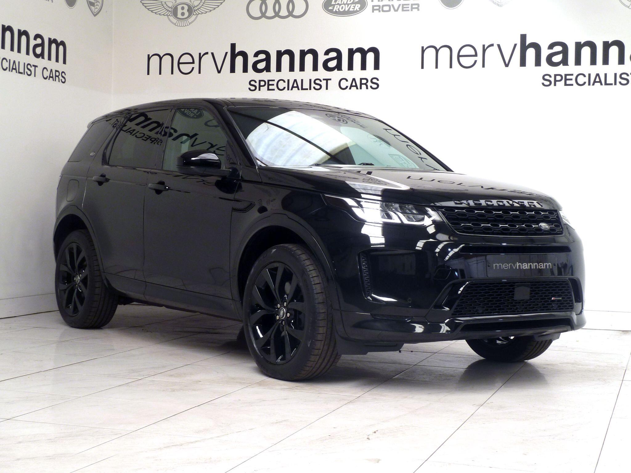 Land Rover Discovery Sport 1.5 P300e 12.2kWh Urban Edition   <br/><br/>PAN ROOF + BLACK PACK