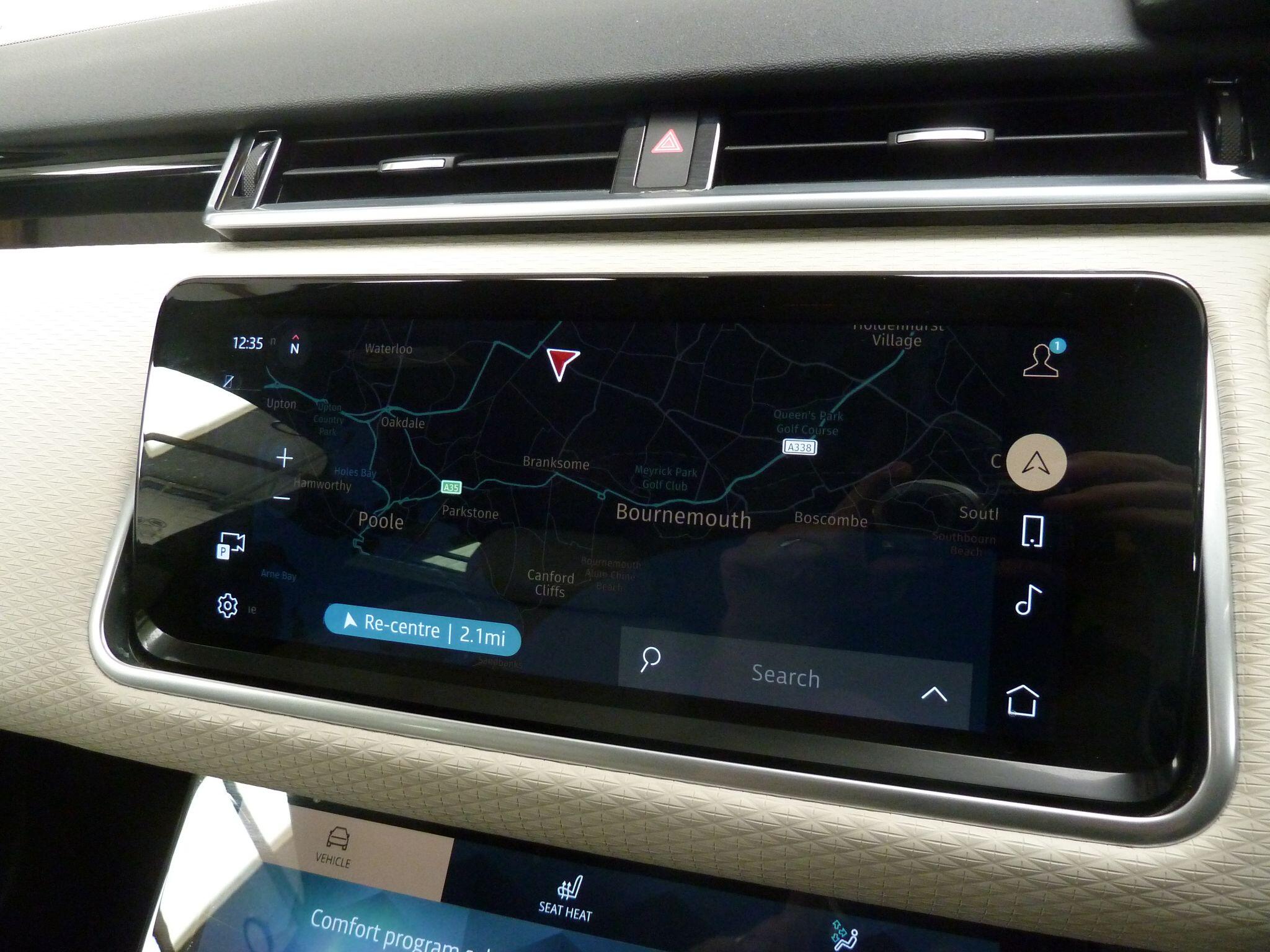 Land Rover Range Rover Velar 2.0 D200  R-Dynamic S   <br/><br/>BLACK EXTERIOR PACKAGE