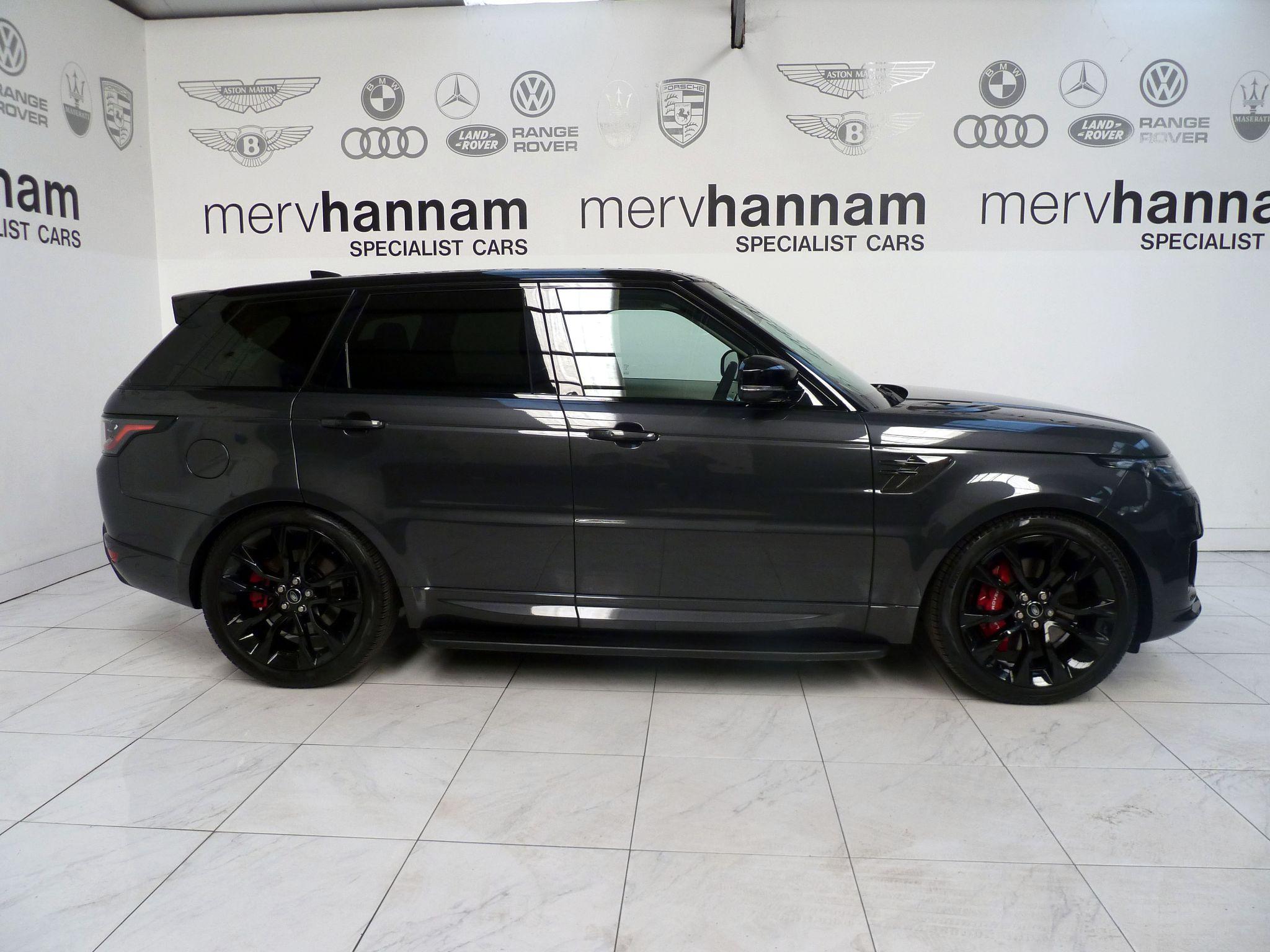 Land Rover Range Rover Sport 3.0 P400  HST   <br/><br/>PAN ROOF + CARBON PACK + STEPS