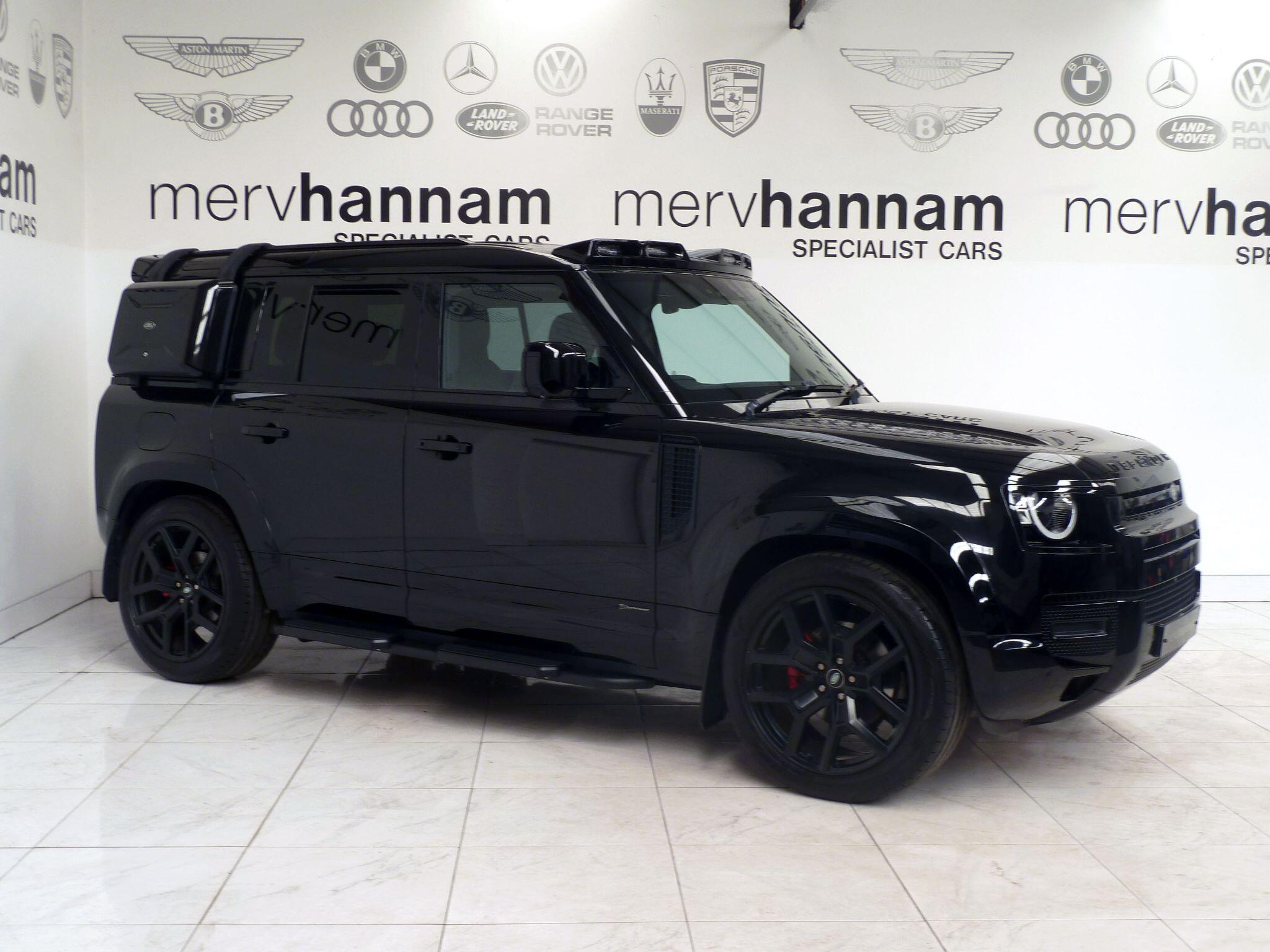 Land Rover Defender 110 3.0 D250  X-Dynamic S   <br/><br/>ROOF LIGHTS +BLACK PACK +STEPS