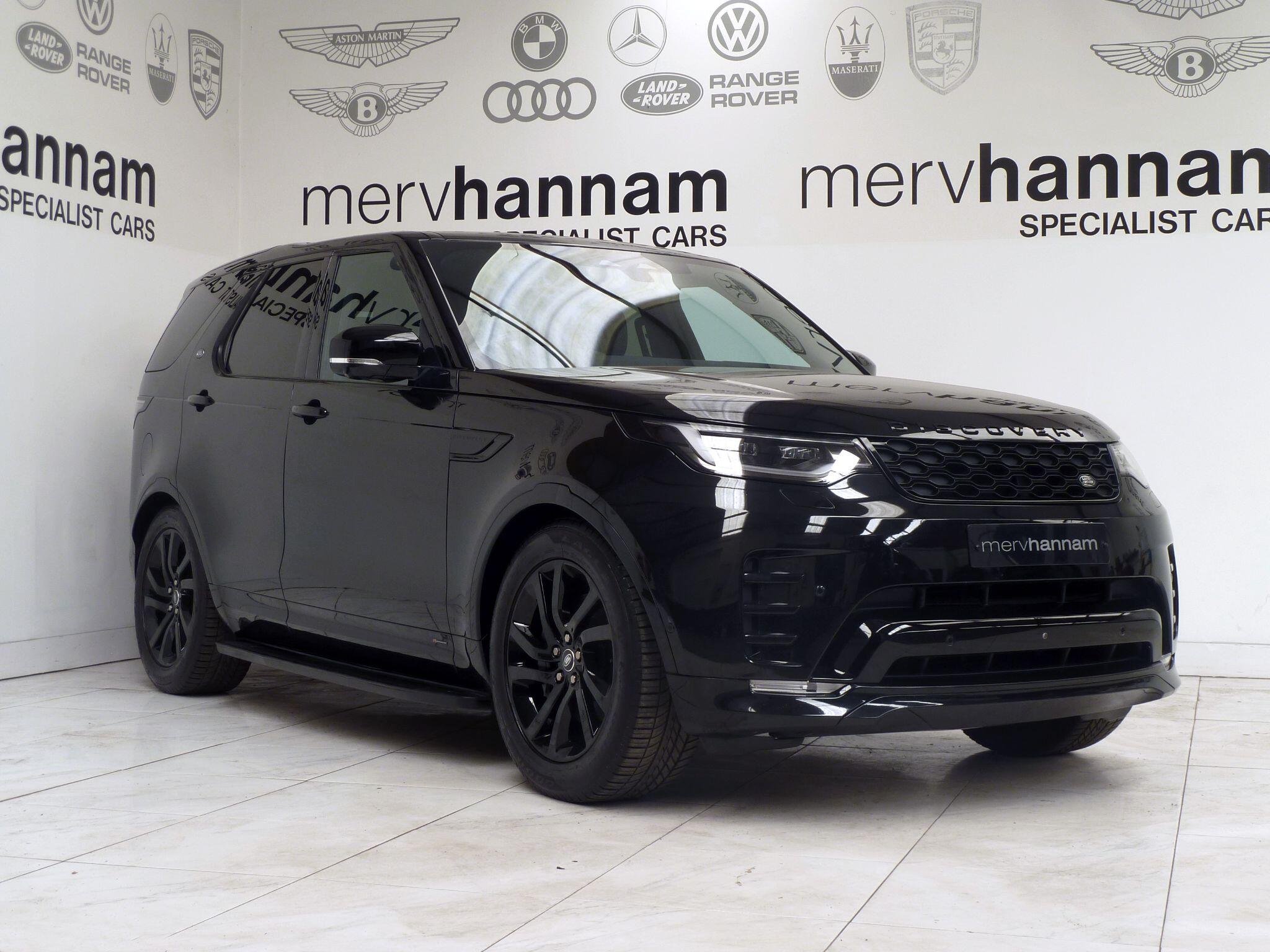Land Rover Discovery 2.0 P300 R-Dynamic S   <br/><br/>BLACK PACK + SIDE STEPS