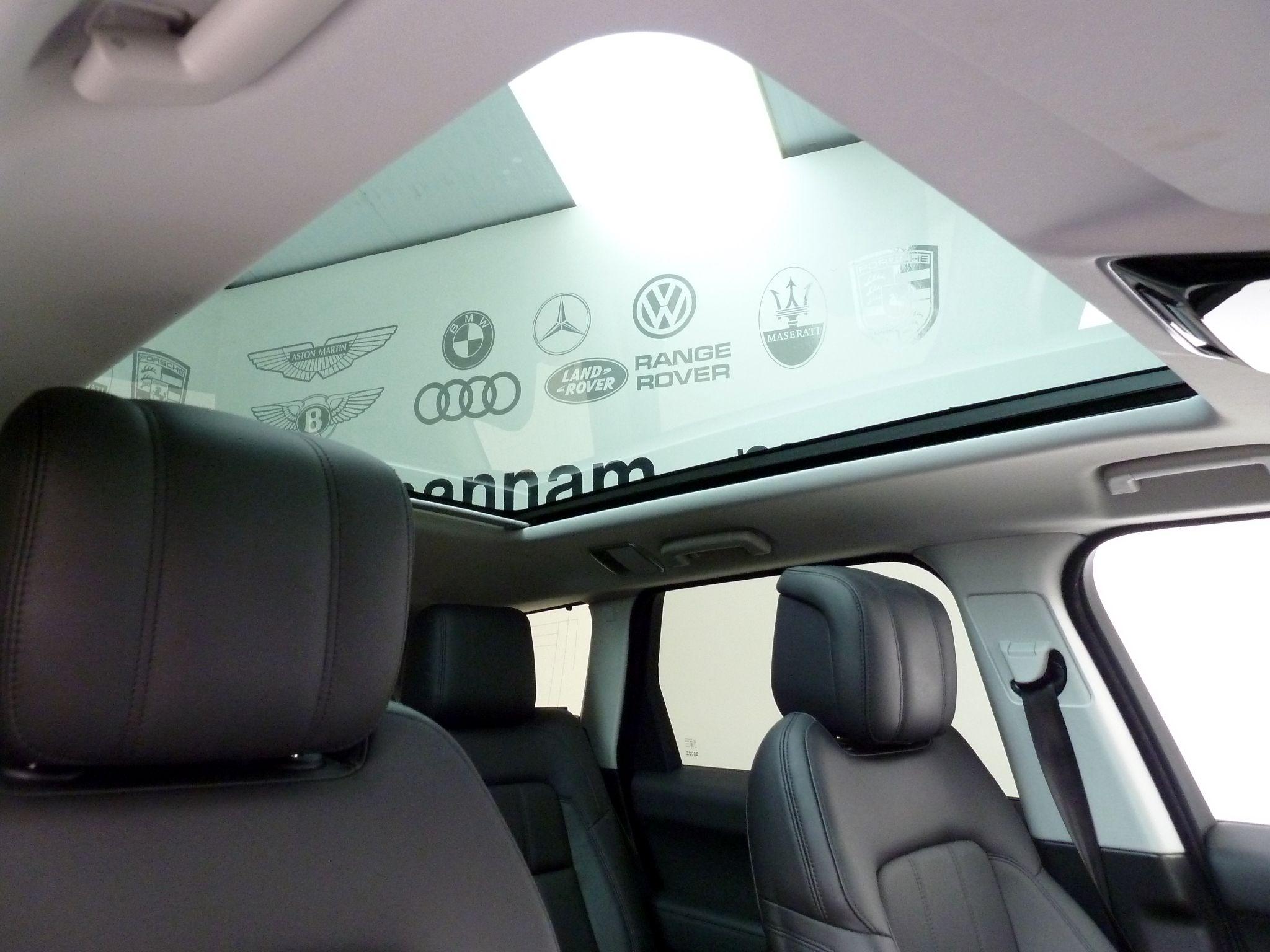 Land Rover Range Rover Sport 2.0 P400e  HSE Dynamic   <br/><br/>PAN ROOF + BLACK PACK + STEPS