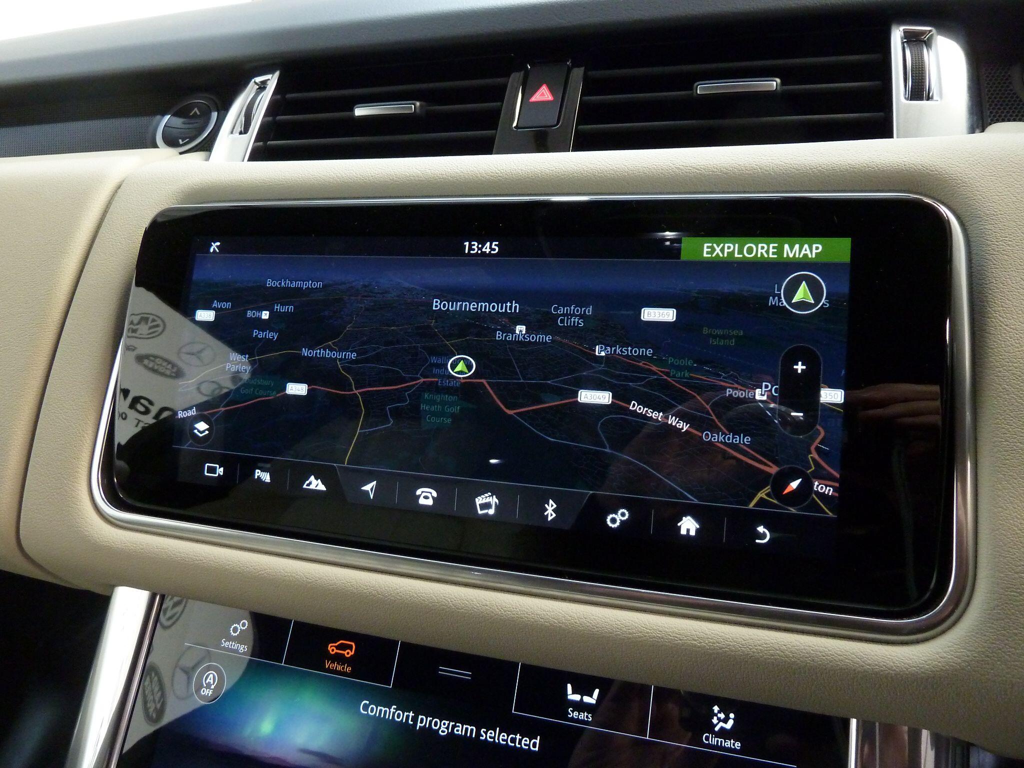 Land Rover Range Rover Sport 2.0 P400e  HSE   <br/><br/>PAN ROOF + BLACK PACK + STEPS