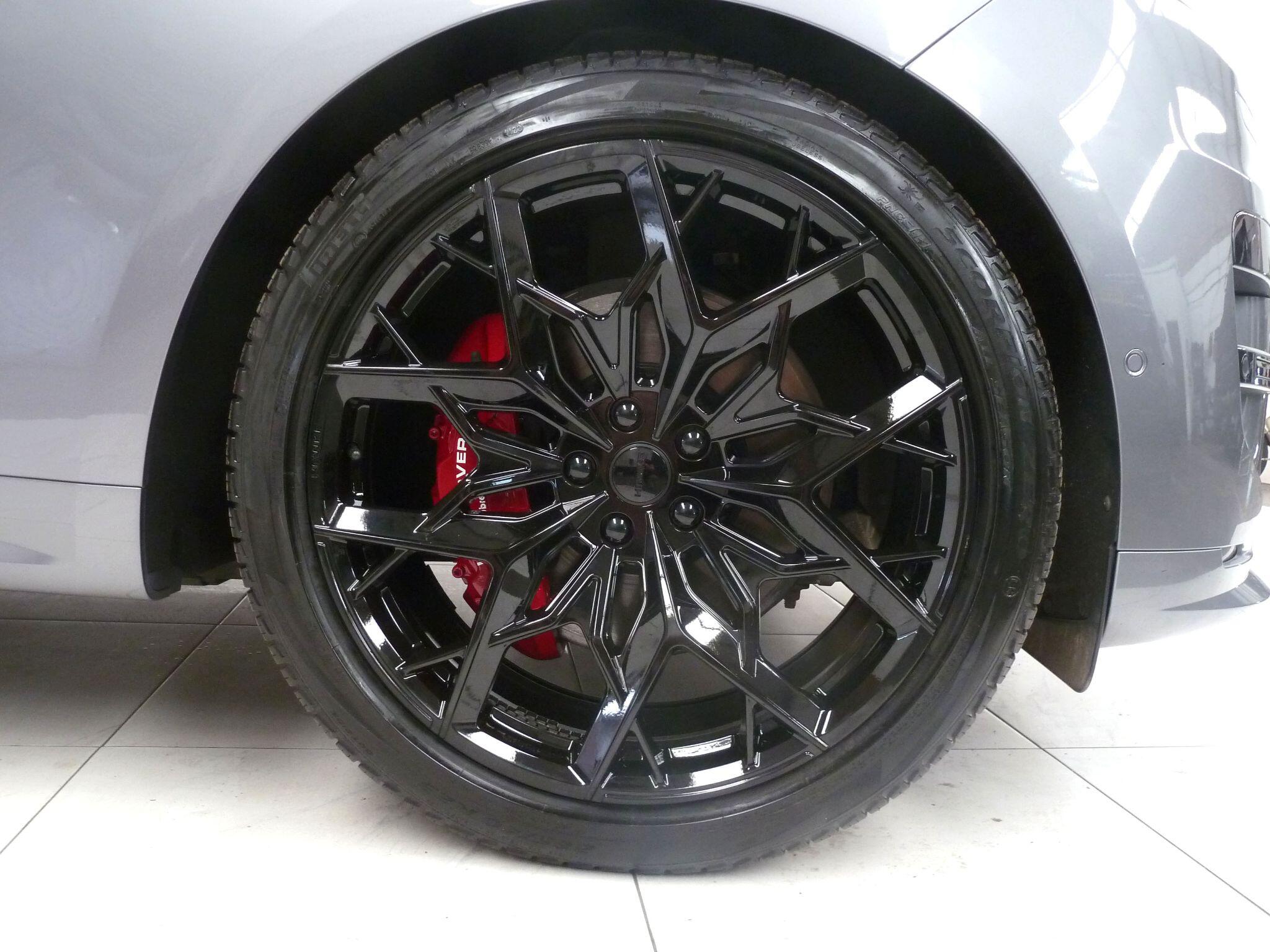 Land Rover Range Rover Sport 3.0 P440e 38.2kWh Dynamic SE   <br/><br/>BLACK PACK + 23in ALLOY WHEELS