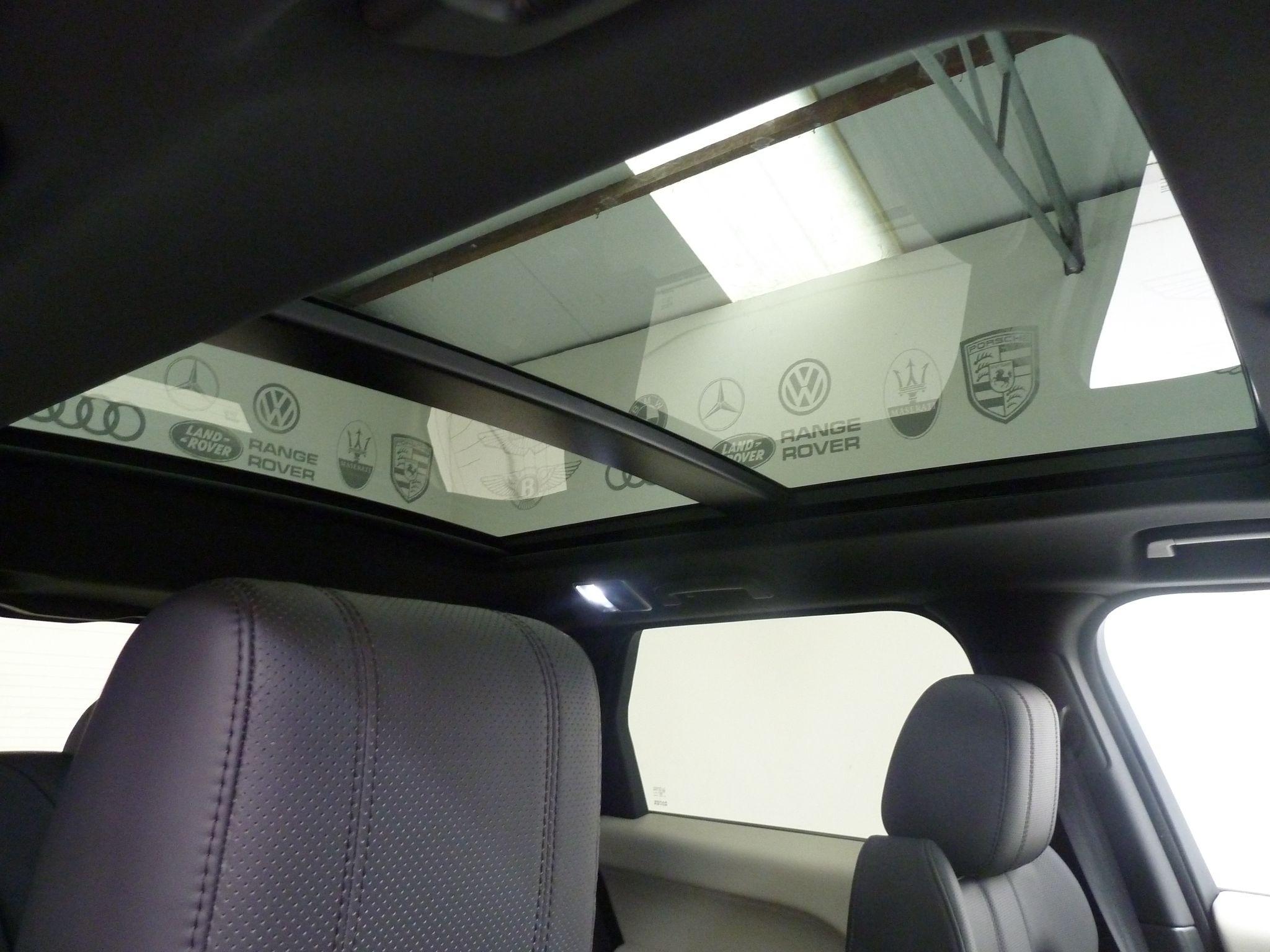 Land Rover Range Rover Sport 3.0 SD V6 HSE Dynamic   <br/><br/>PAN ROOF + AUTOBIOGRAPHY PACK
