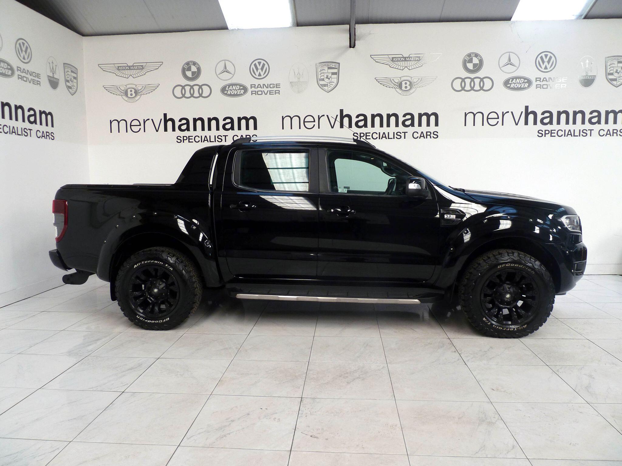 Ford Ranger 3.2 TDCi Wildtrak    <br/><br/>DERANGED BLACK EDITION