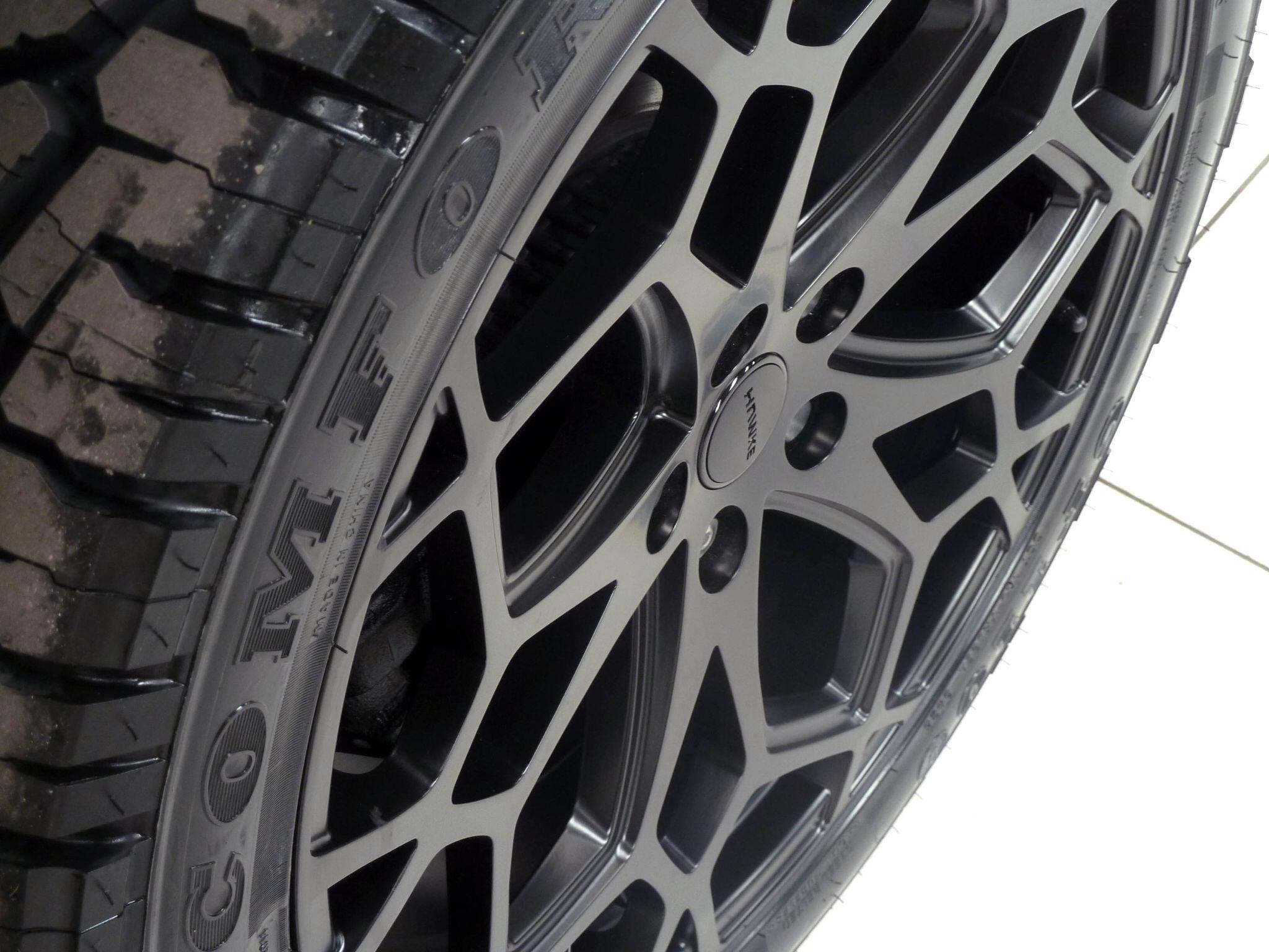 Land Rover Defender 90 3.0 D250  S Hard Top SUV SWB   <br/><br/>HAWKE BLACK EDITION 46990 +VAT