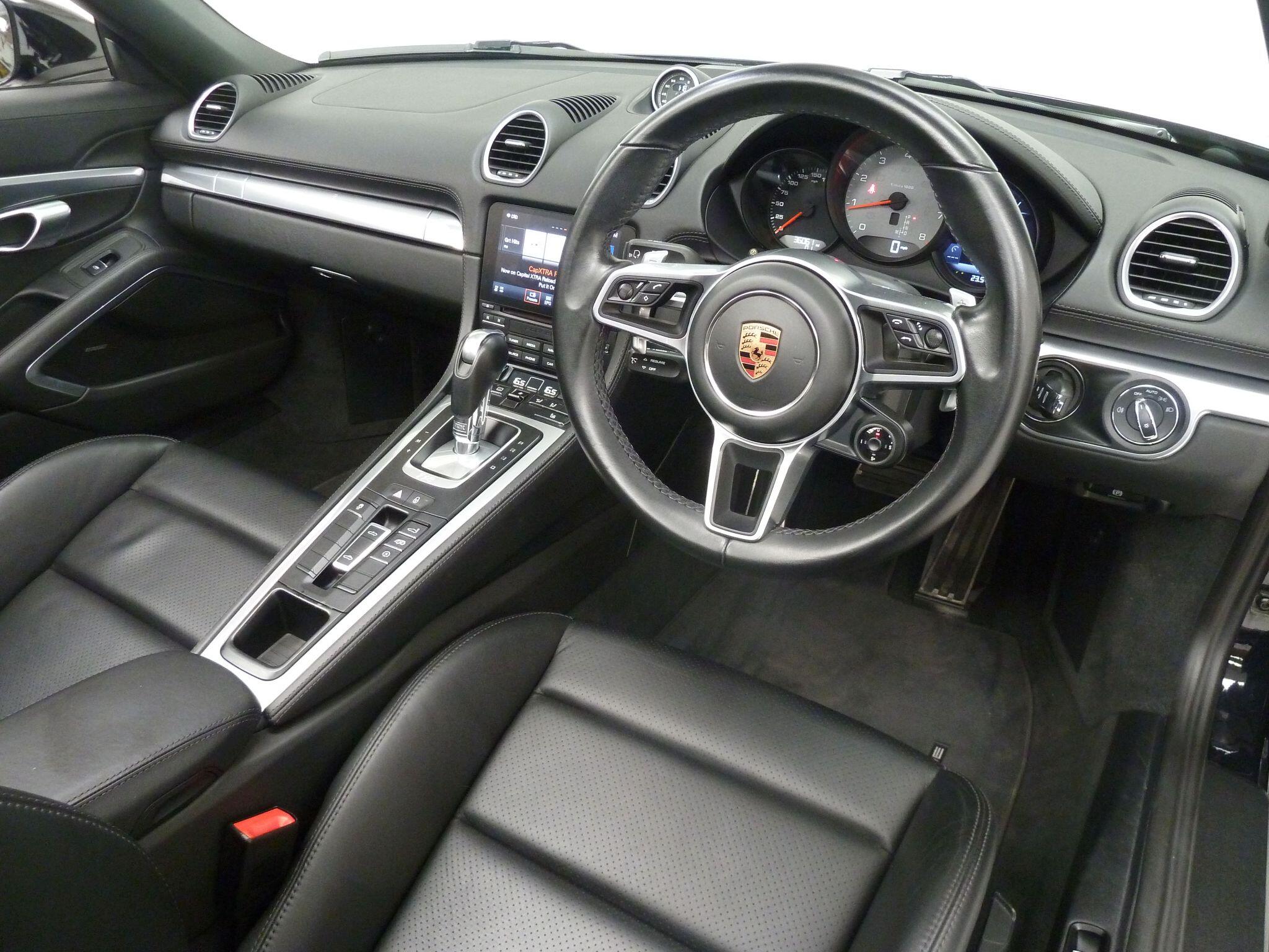 Porsche 718 Boxster 2.5T S PDK   <br/><br/>SPORTS EXHAUST + SPORTS CHRONO