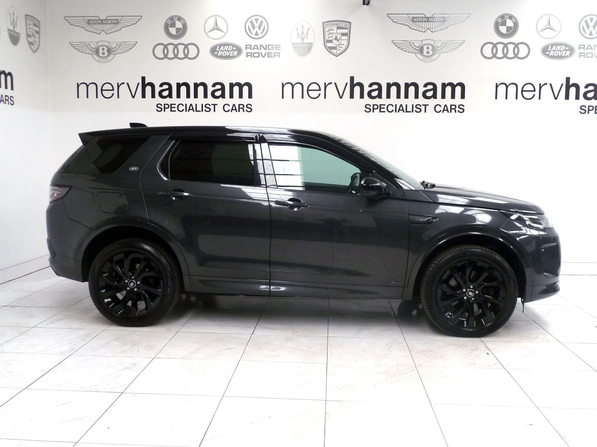 Land Rover Discovery Sport 1.5 P300e 12.2kWh R-Dynamic HSE   <br/><br/>BLACK PACK + PAN ROOF
