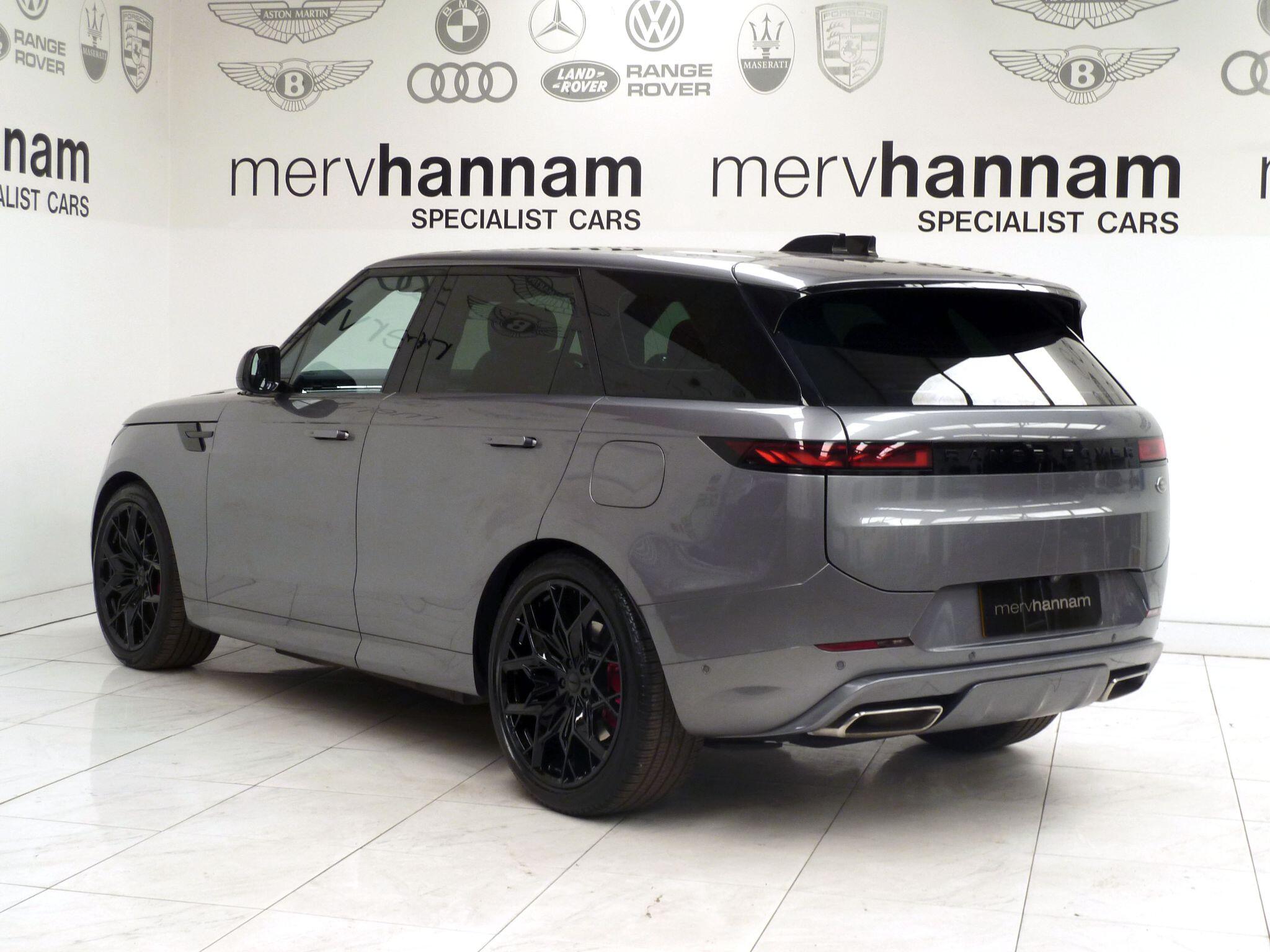 Land Rover Range Rover Sport 3.0 P440e 38.2kWh Dynamic SE   <br/><br/>BLACK PACK + 23in ALLOY WHEELS