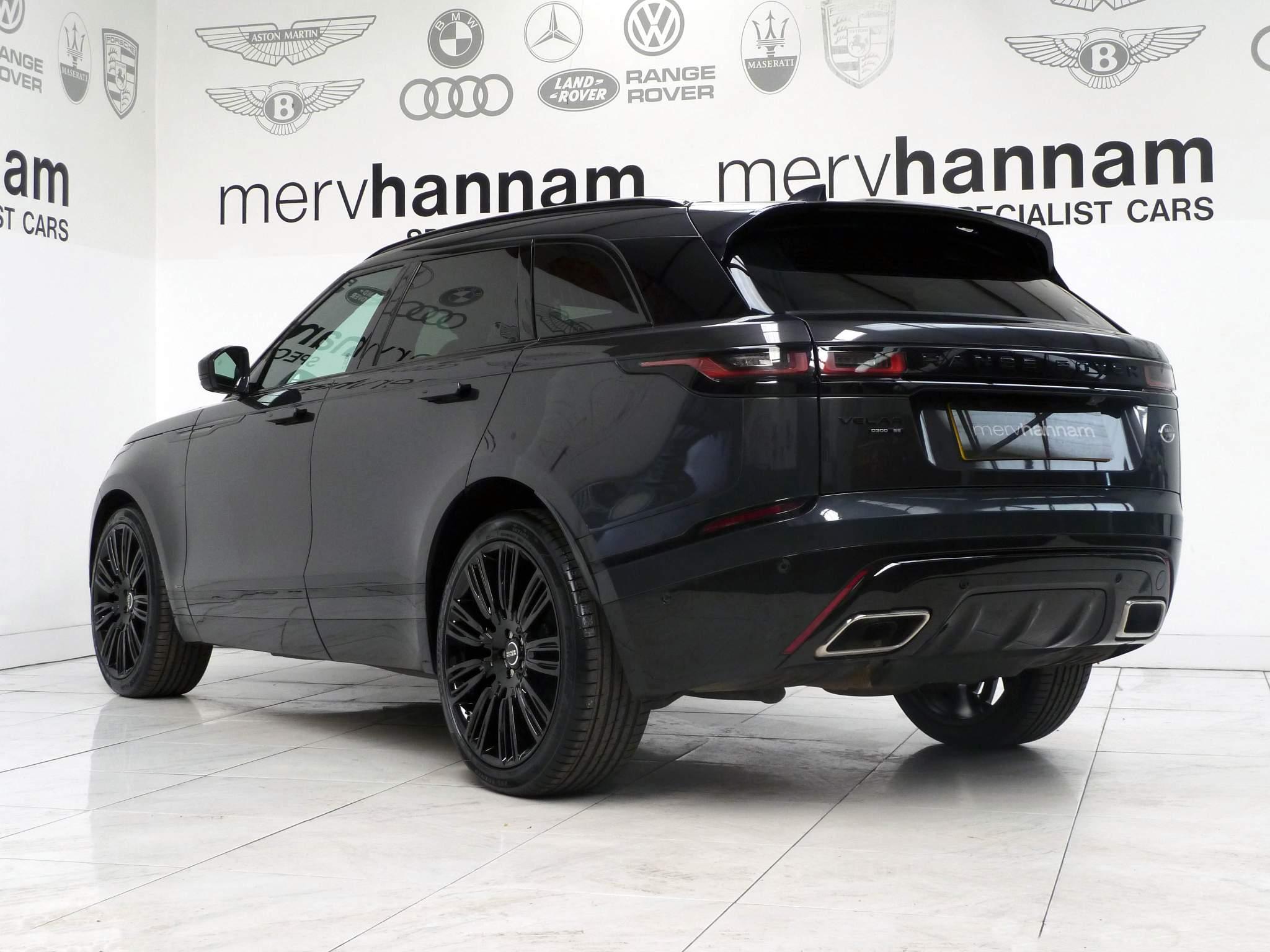 Land Rover Range Rover Velar 3.0   R-Dynamic SE   <br/><br/>PAN ROOF+ AIR SUSP+ BLACK PACK