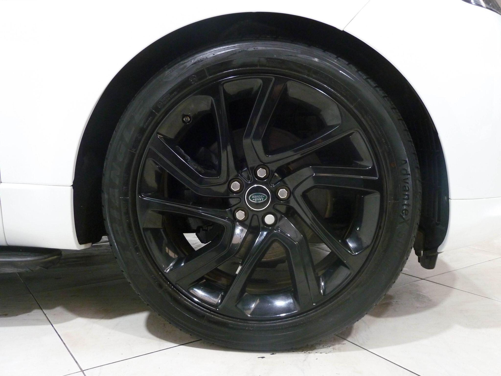 Land Rover Range Rover Sport 3.0 SD V6 HSE   <br/><br/>AUTOBIOGRAPHY DESIGN PACKAGE