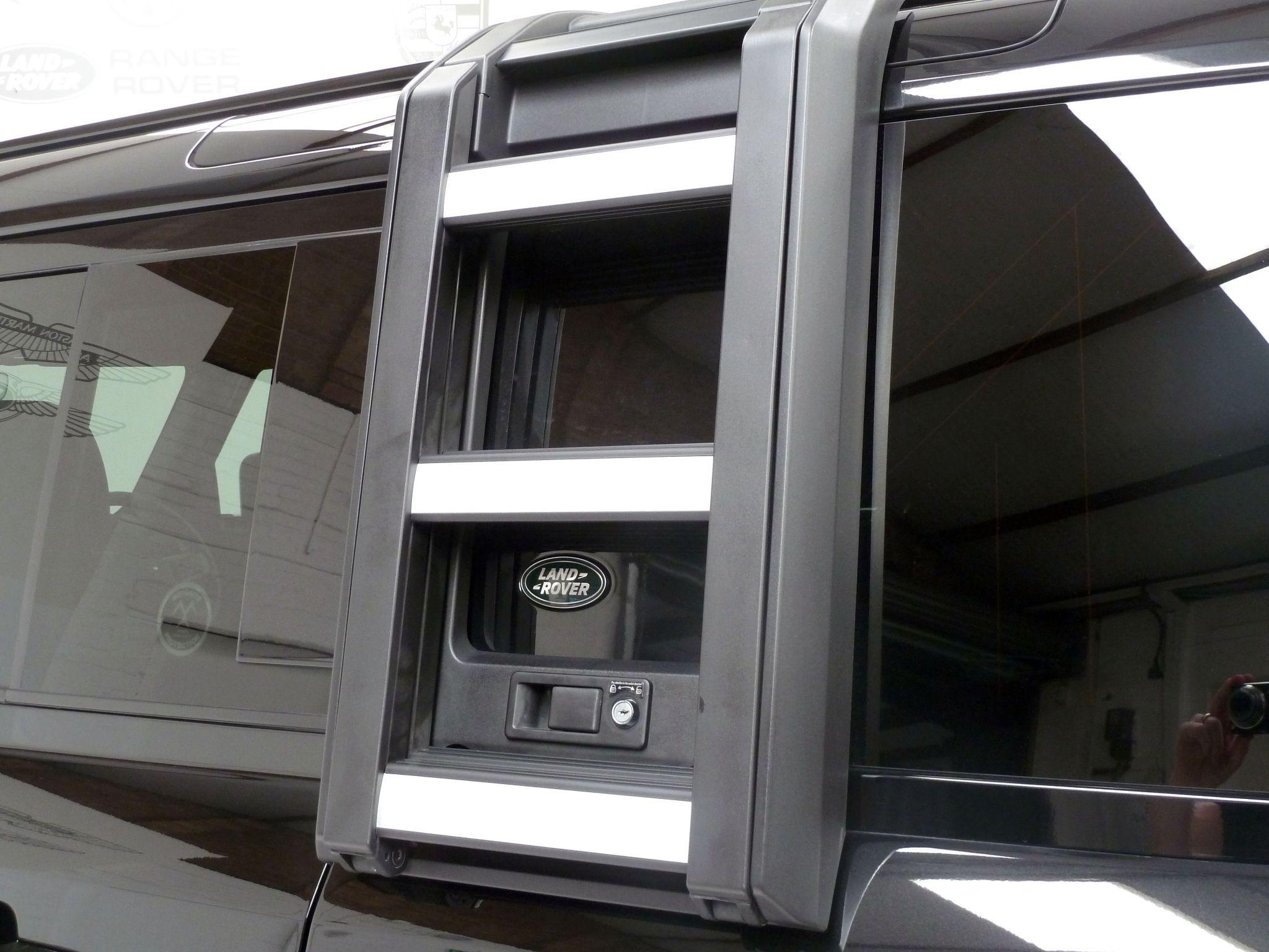 Land Rover Defender 110 3.0 D250  X-Dynamic SE   <br/><br/>SORRY NOW SOLD