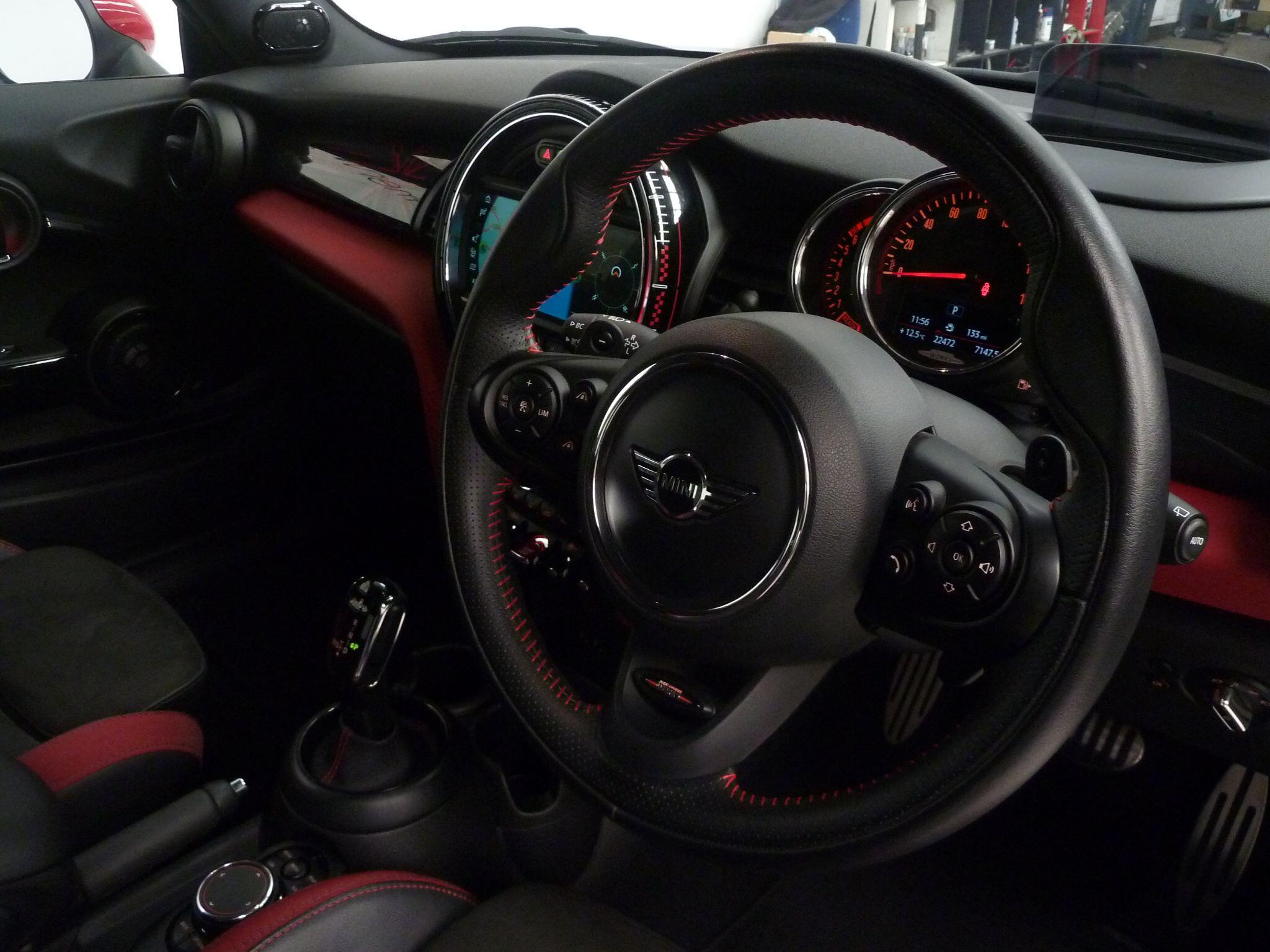 MINI Hatch 2.0 John Cooper Works  <br/><br/>HEAD UP + HARMAN + NAV + AUTO