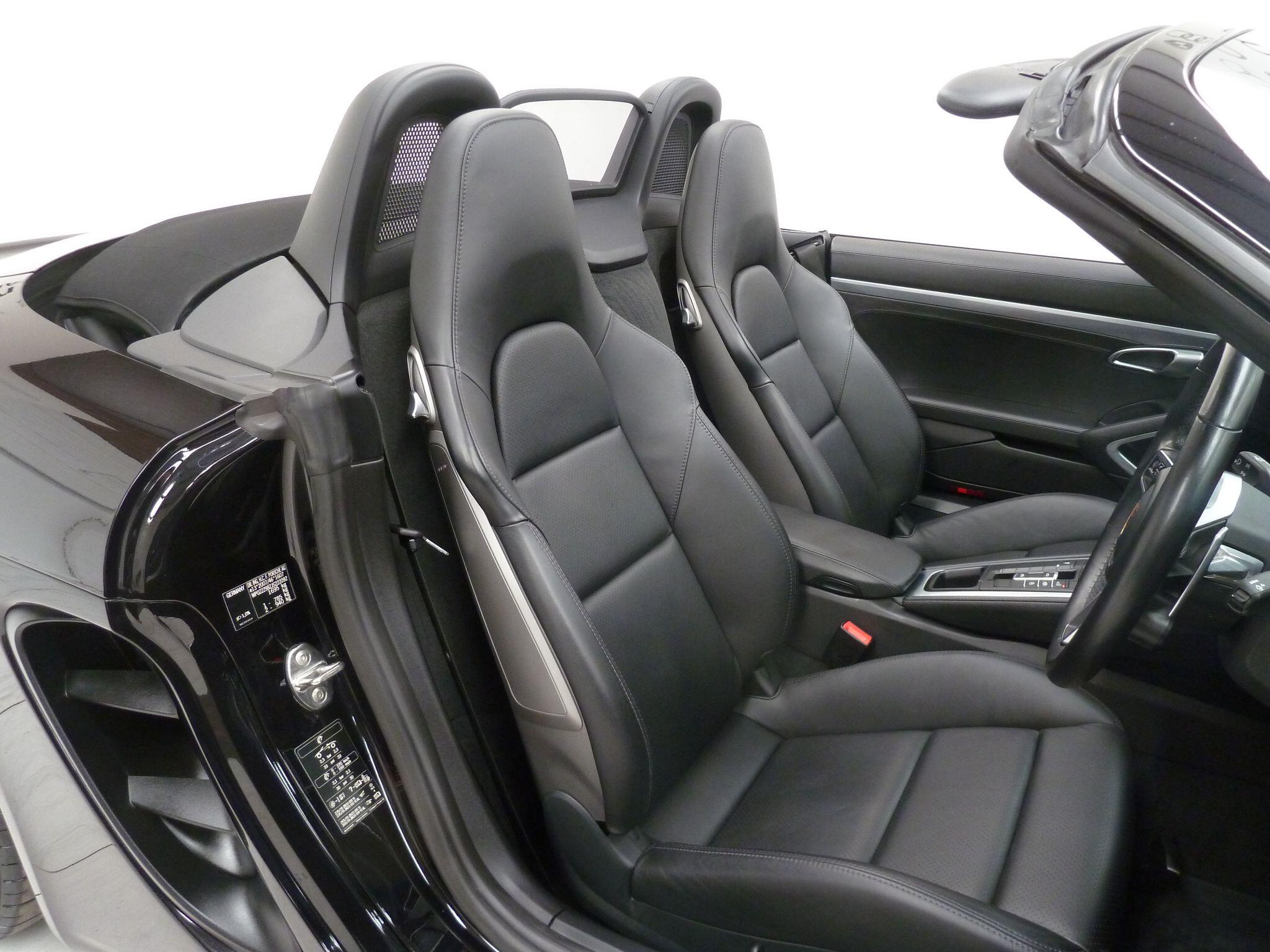 Porsche 718 Boxster 2.5T S PDK   <br/><br/>SPORTS EXHAUST + SPORTS CHRONO