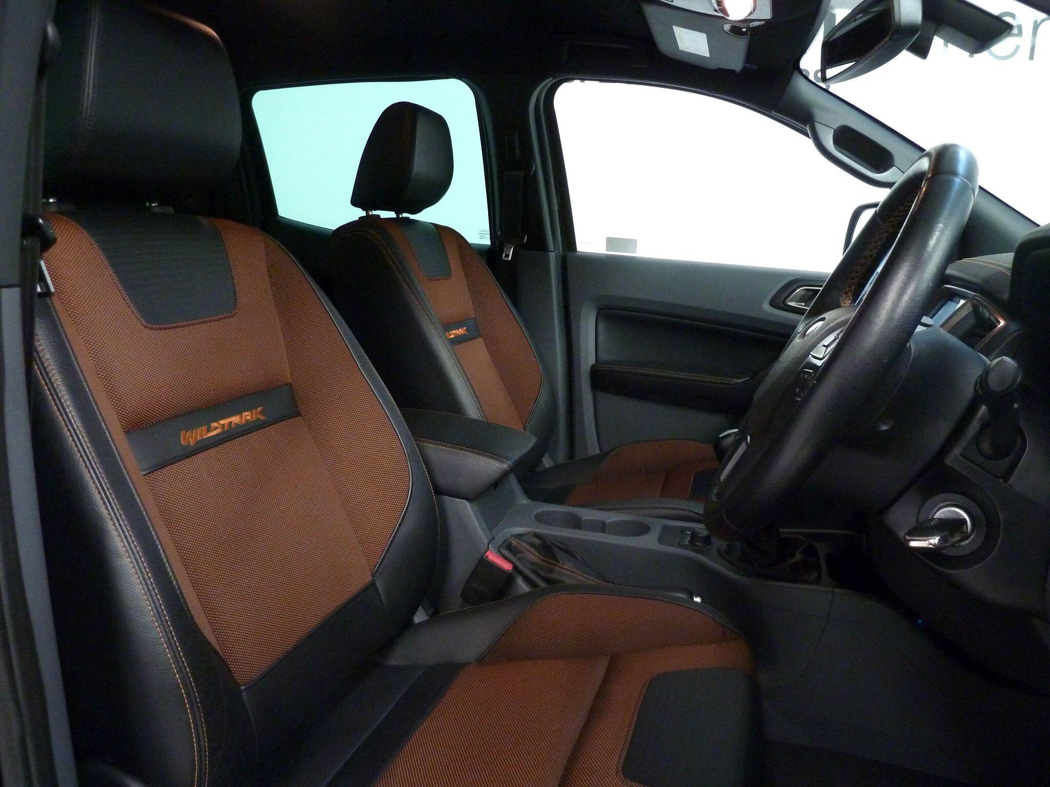 Ford Ranger 3.2 TDCi Wildtrak    <br/><br/>DERANGED BLACK EDITION