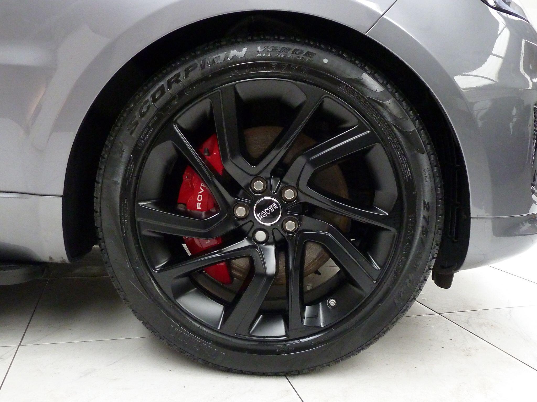 Land Rover Range Rover Sport 2.0 P400e  HSE GPF SUV  Petrol Plug-in Hybrid   (404 ps)<br/><br/>PAN ROOF + BLACK PACK + STEPS