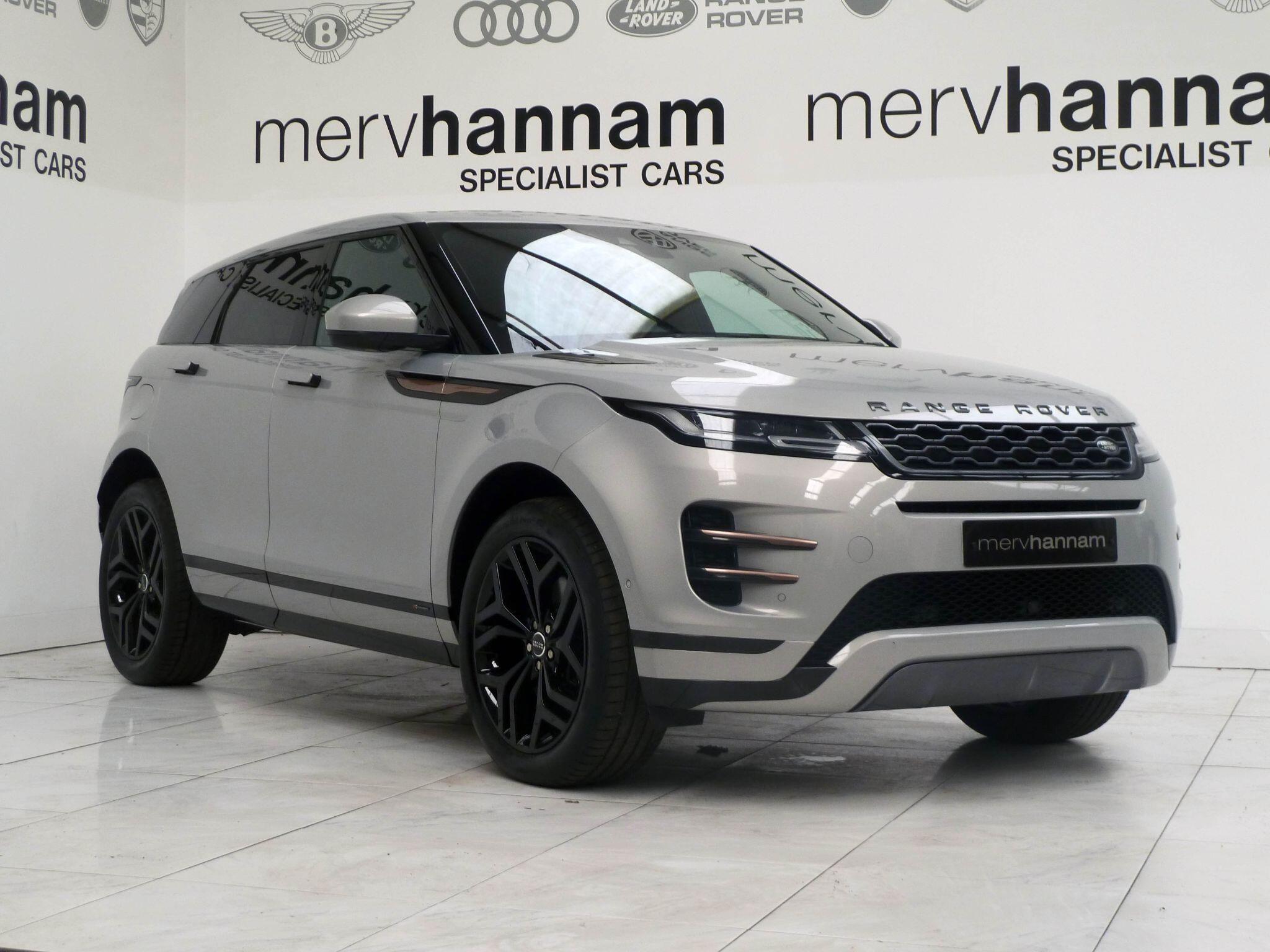 Land Rover Range Rover Evoque 2.0 P200  R-Dynamic SE   <br/><br/>HEATED WHEEL + REVERSE  CAMERA