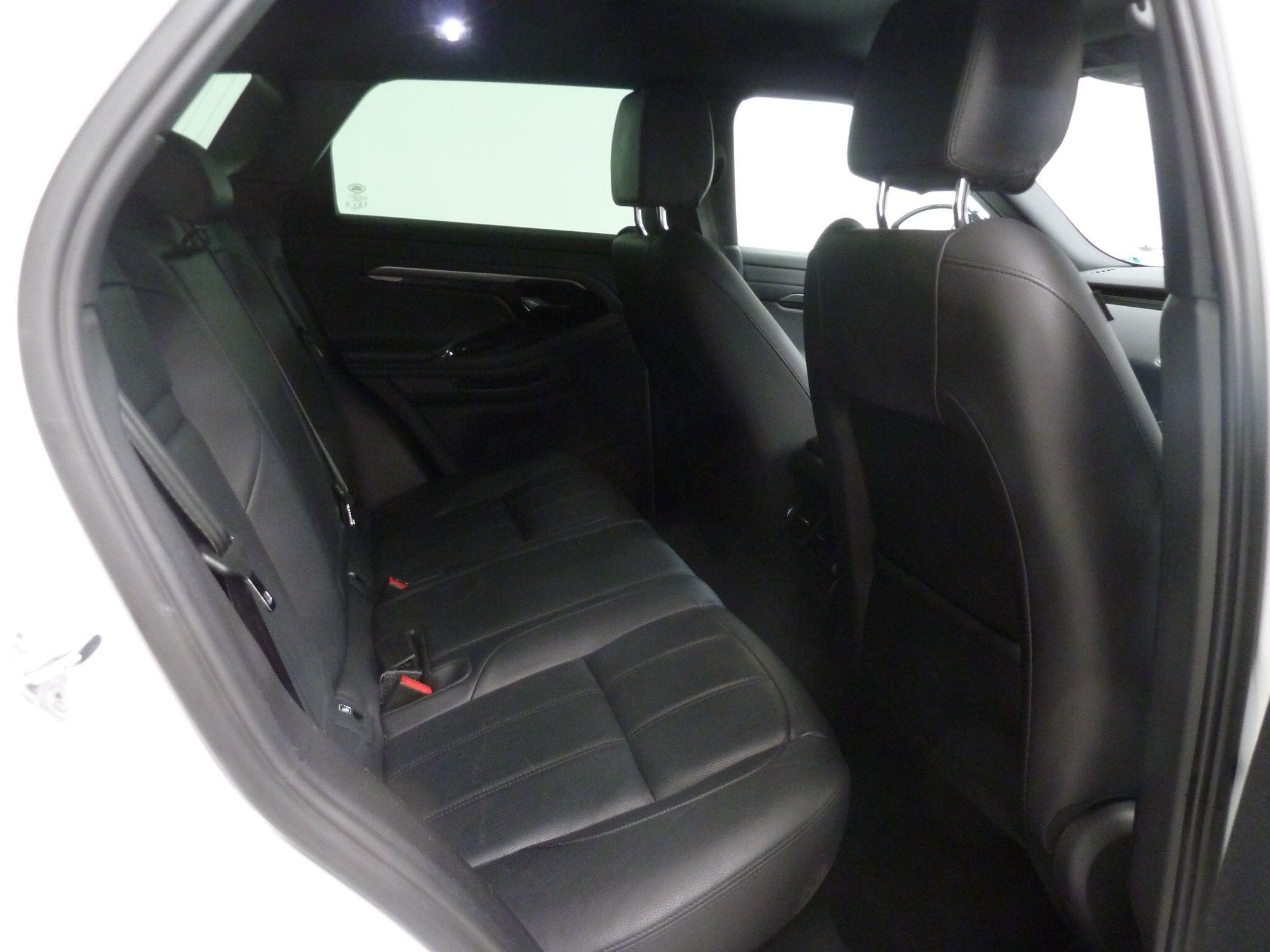 Land Rover Range Rover Evoque 2.0 D200  R-Dynamic S   <br/><br/>BLACK EXTERIOR PACKAGE