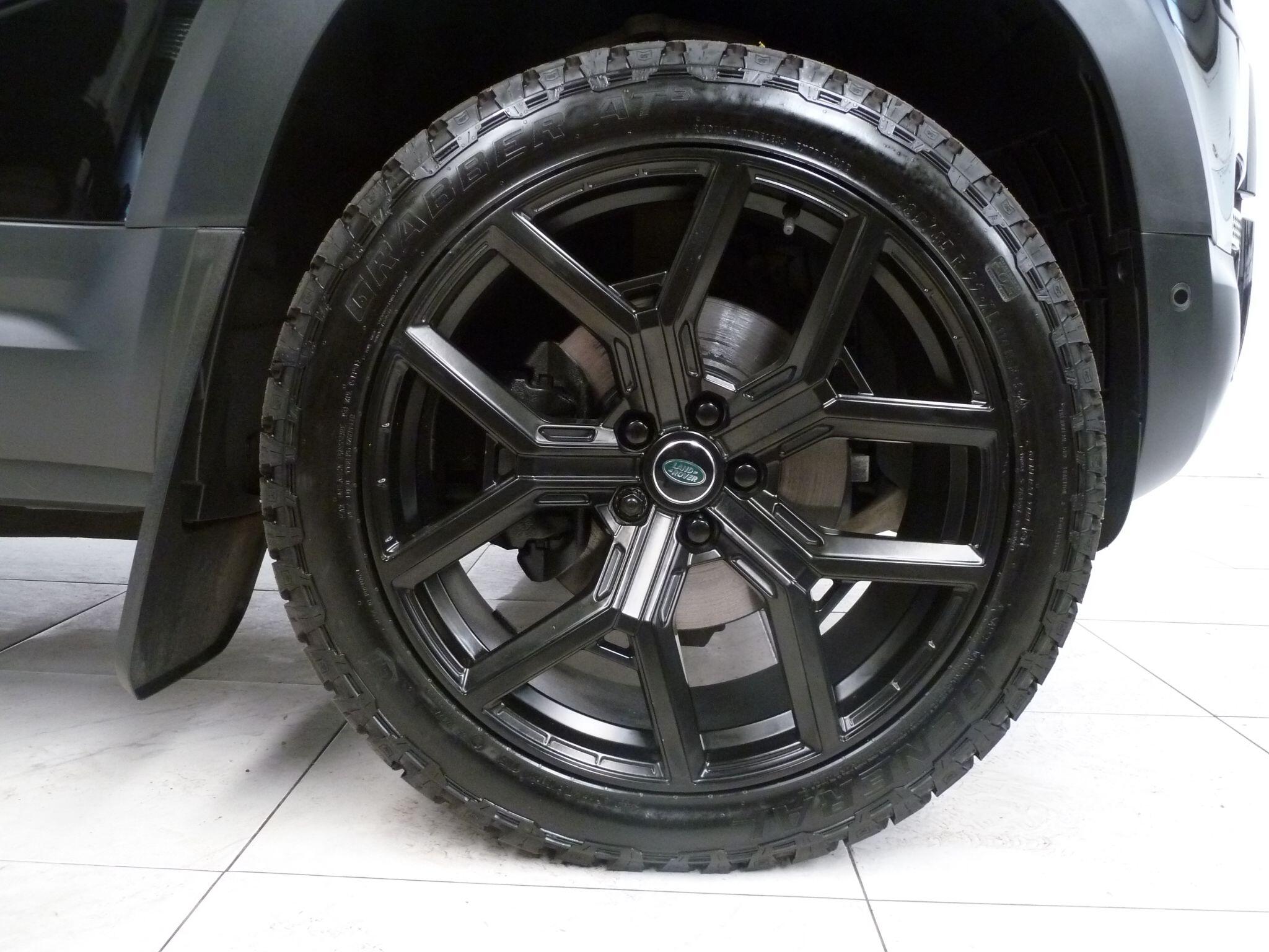 Land Rover Defender 90 3.0 D250  SE Hard Top SUV SWB   <br/><br/>EXPLORER PACK 39990 +VAT